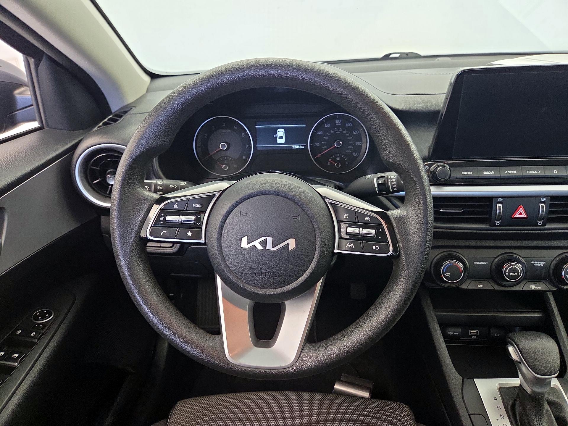 Thumbnail: 2024 Kia Forte - 10