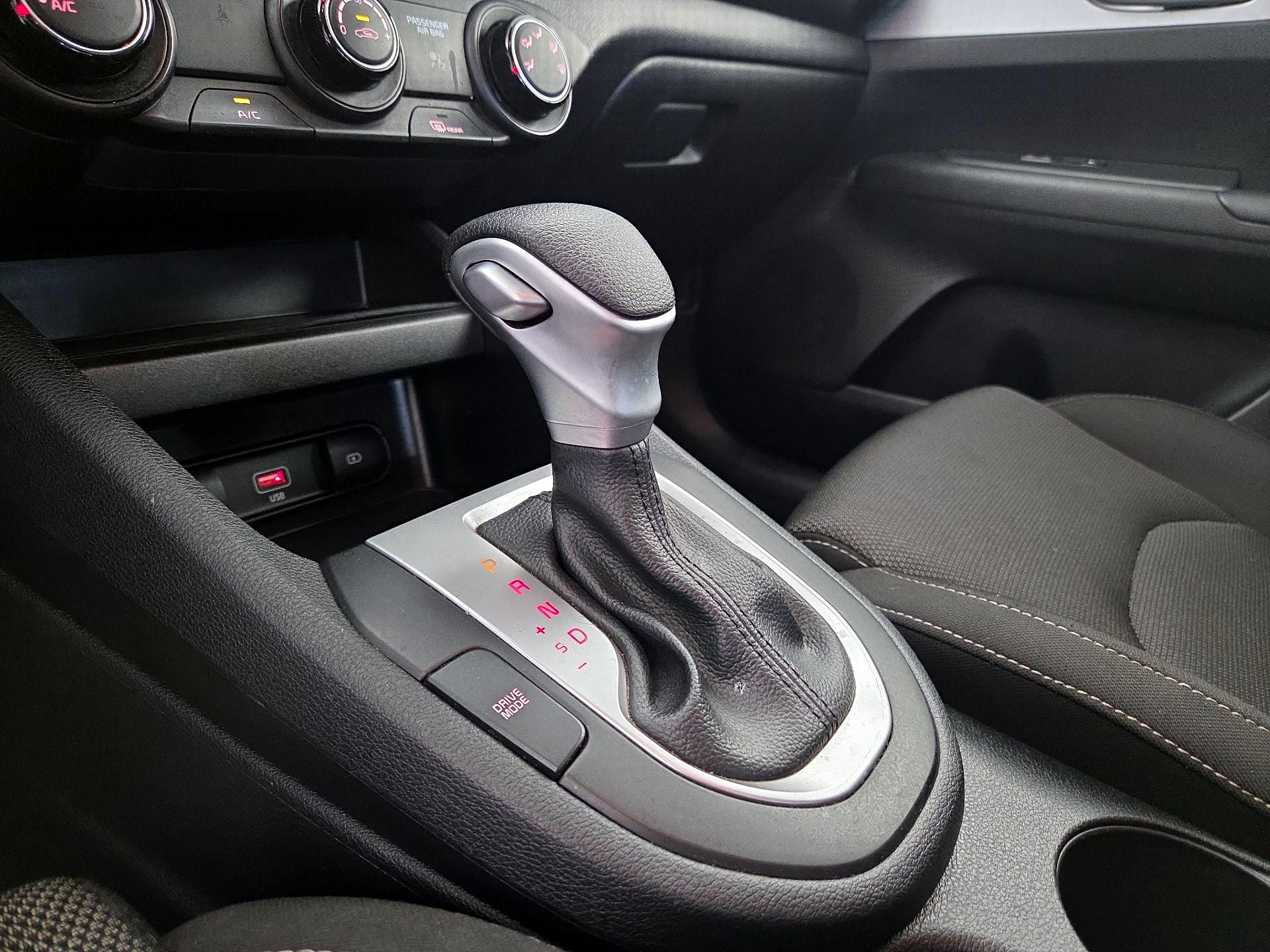 Thumbnail: 2024 Kia Forte - 17