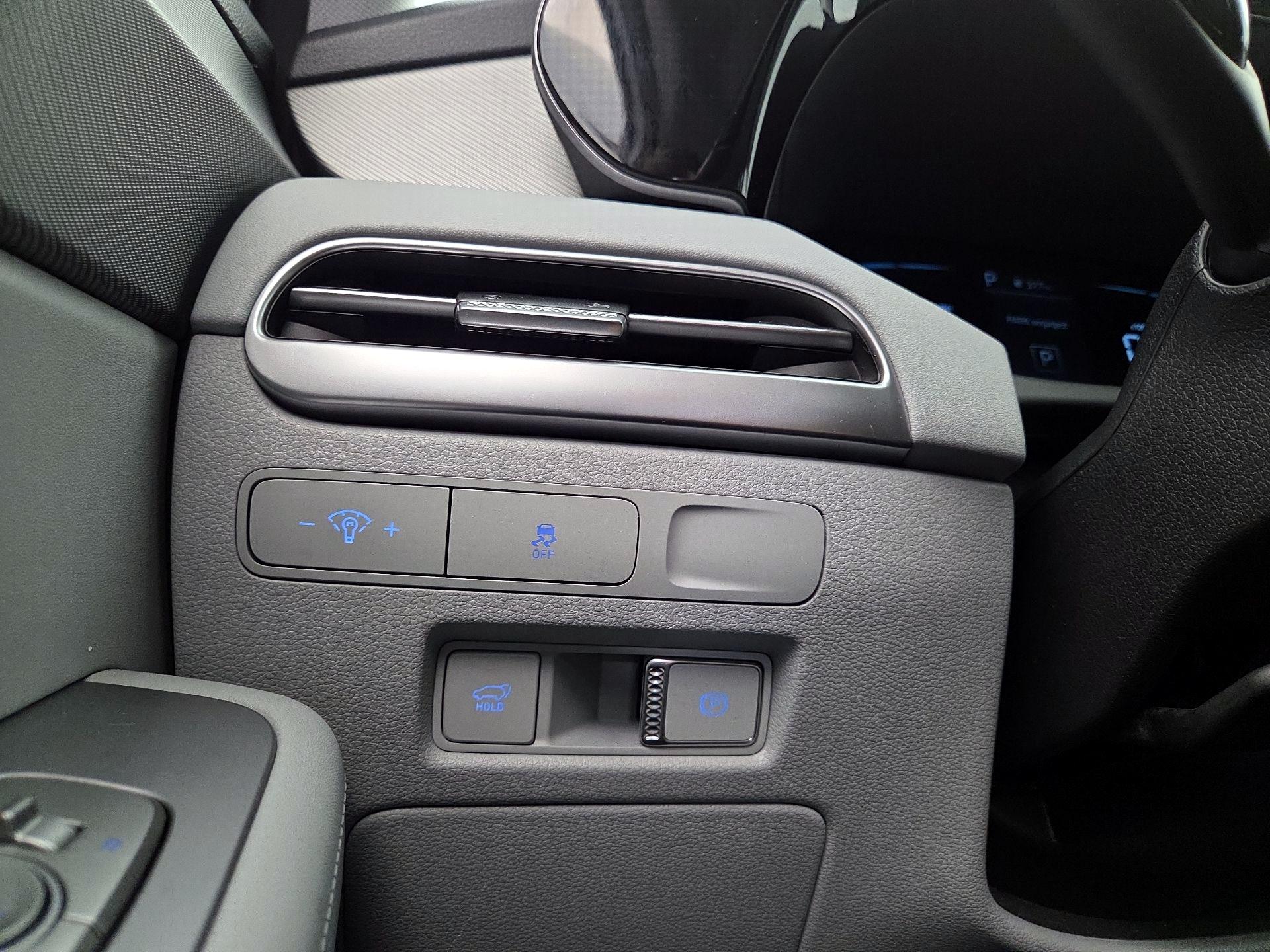 Thumbnail: 2025 Hyundai Palisade - 13