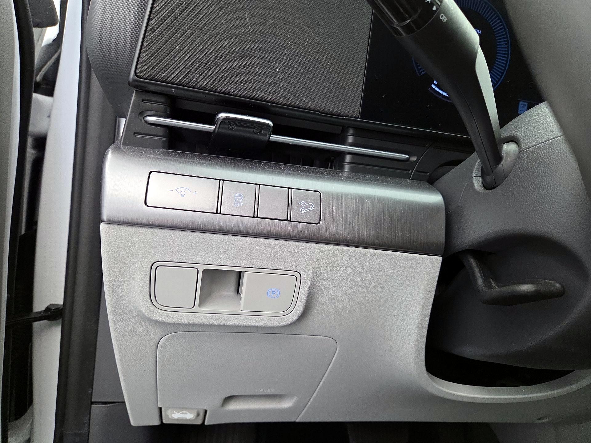 Thumbnail: 2025 Hyundai Kona - 13