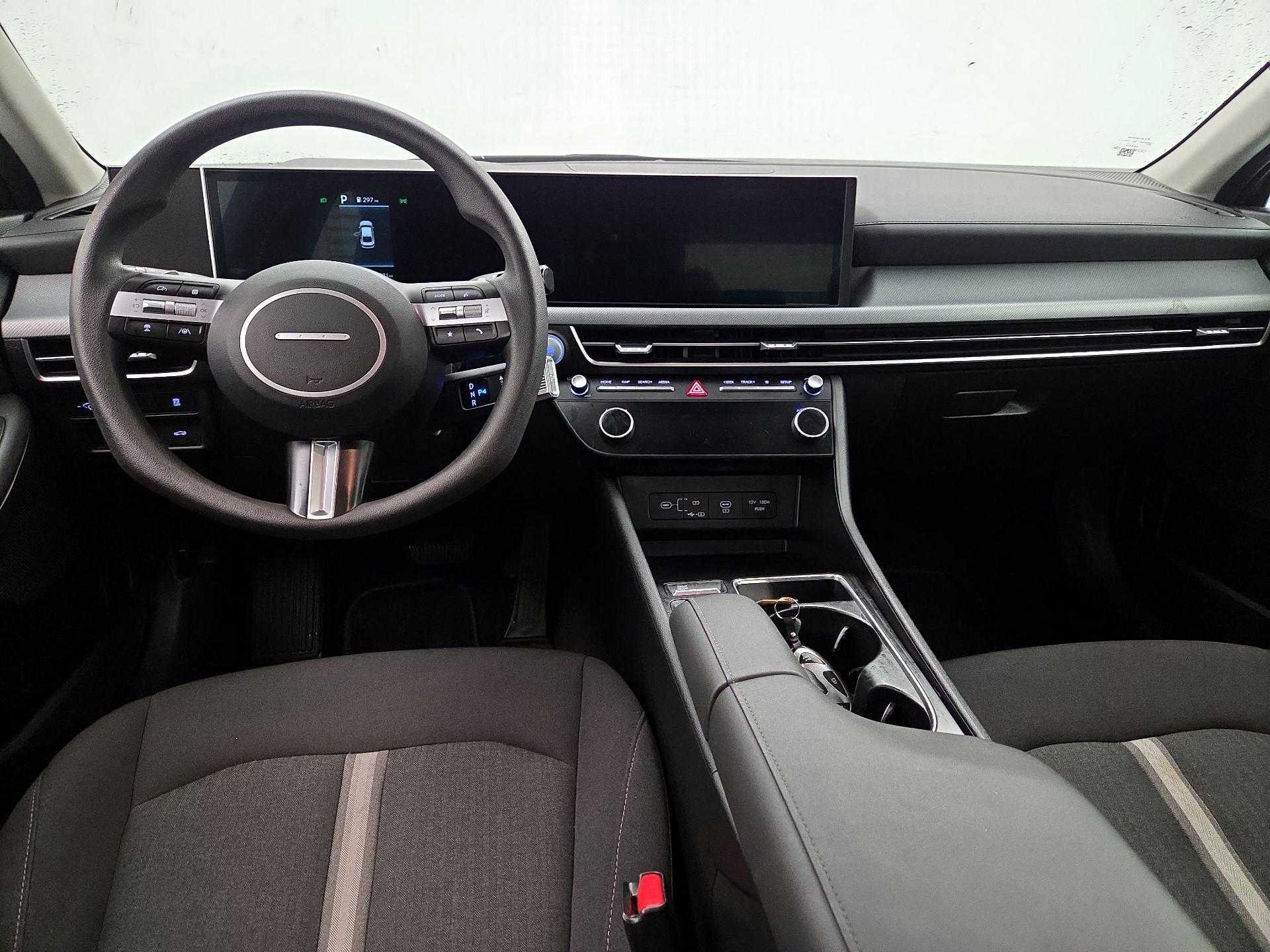 Thumbnail: 2025 Hyundai Sonata - 9