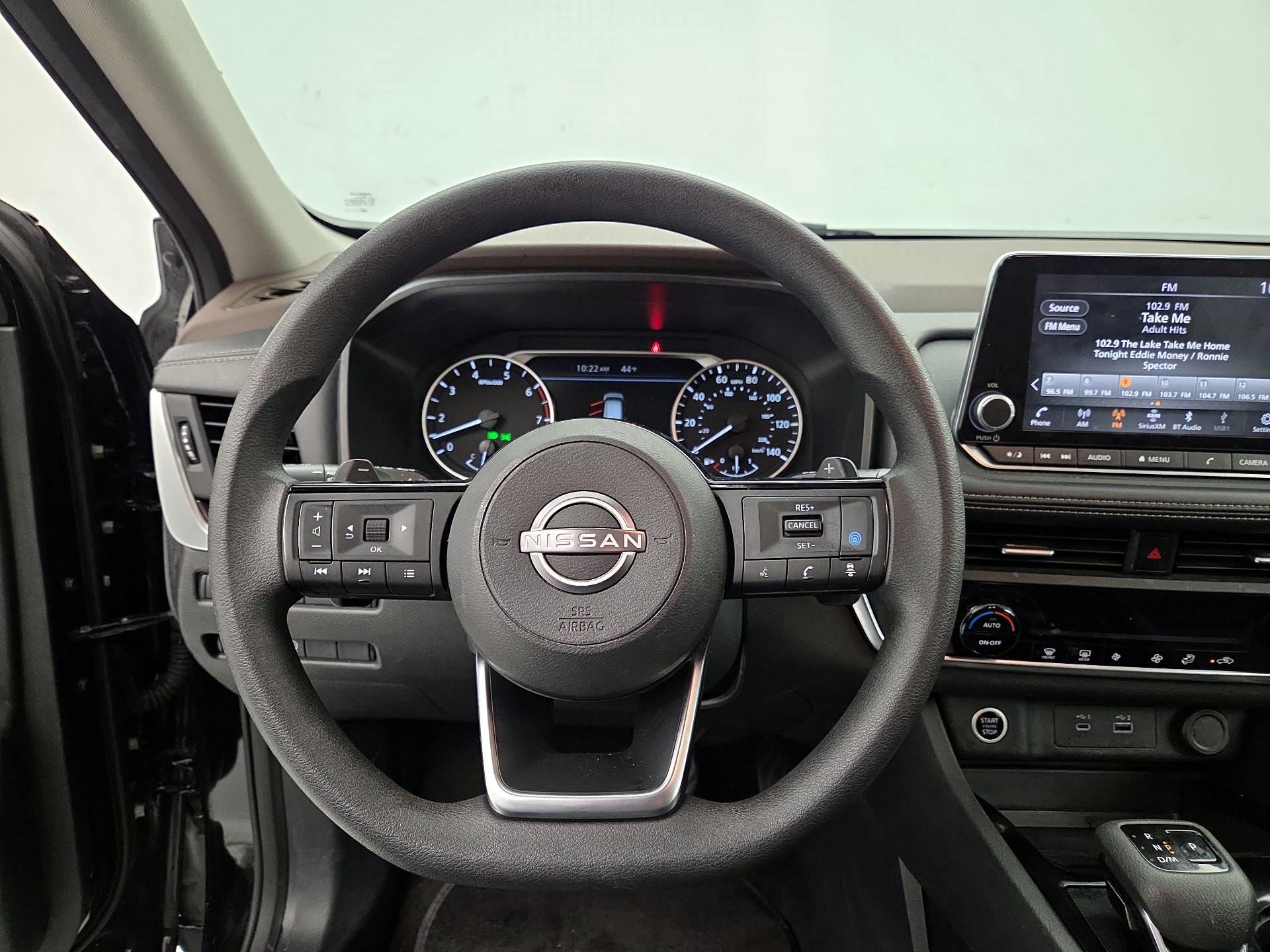 Thumbnail: 2023 Nissan Rogue - 10