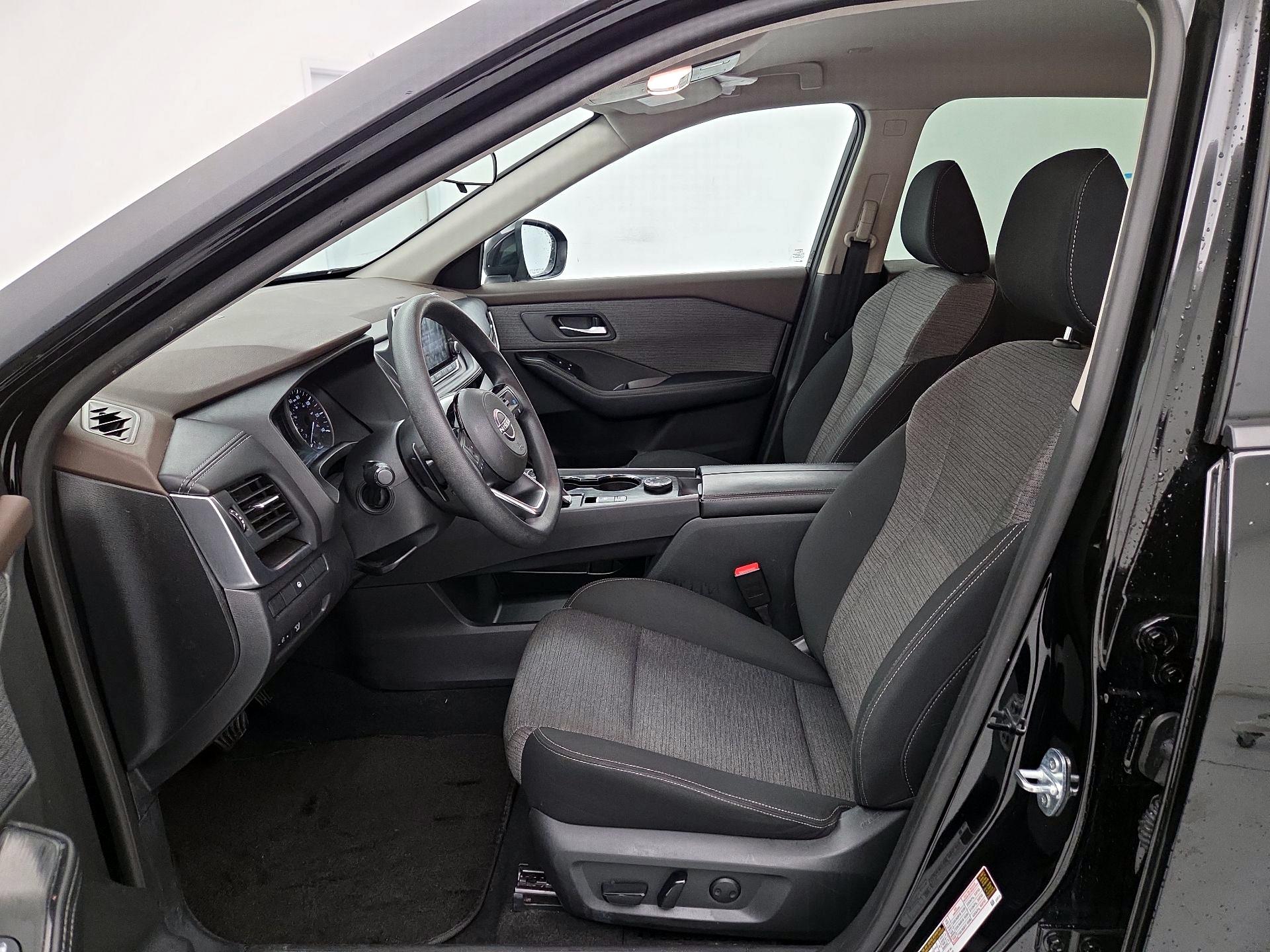 Thumbnail: 2023 Nissan Rogue - 11