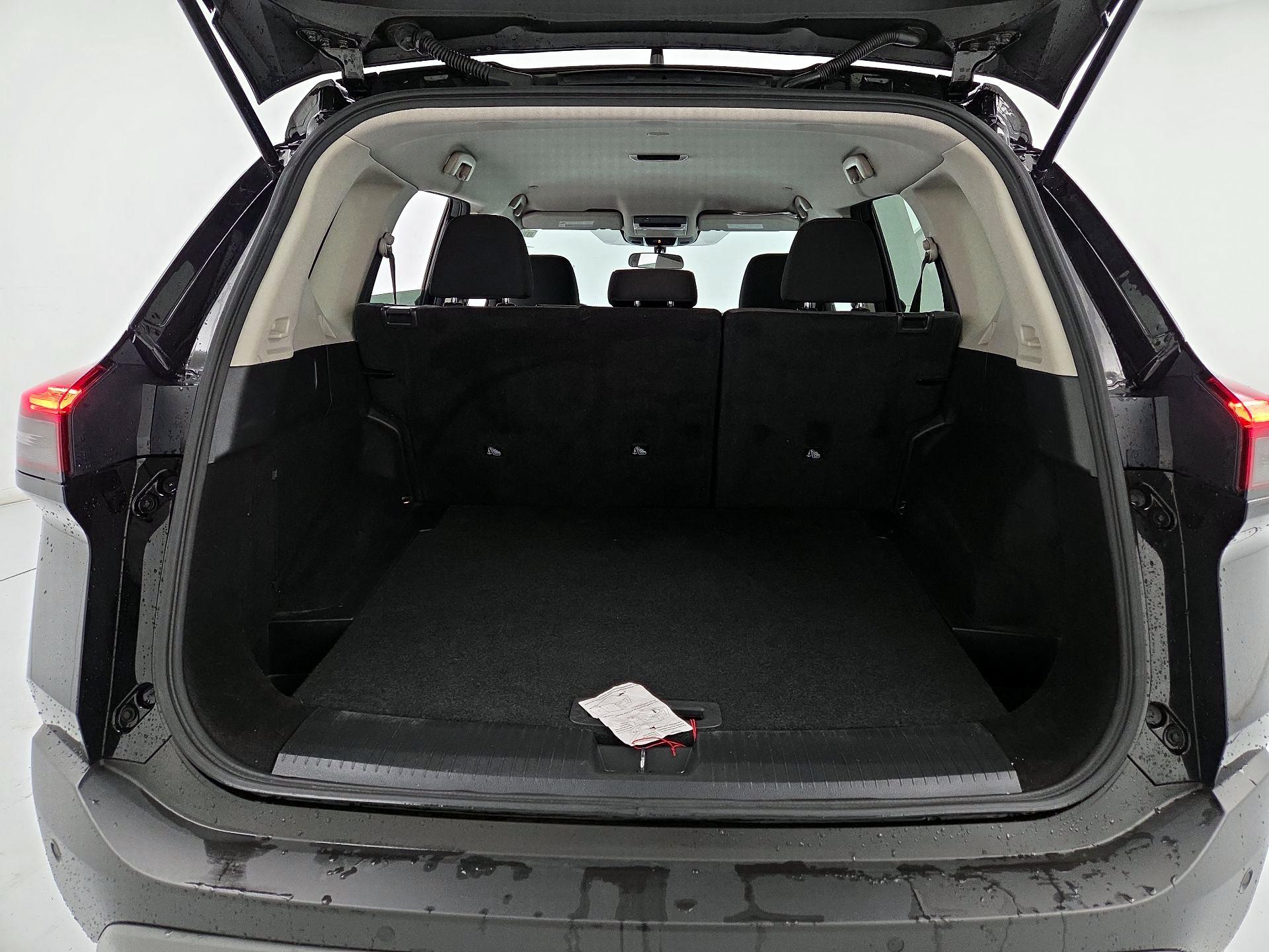 Thumbnail: 2023 Nissan Rogue - 20