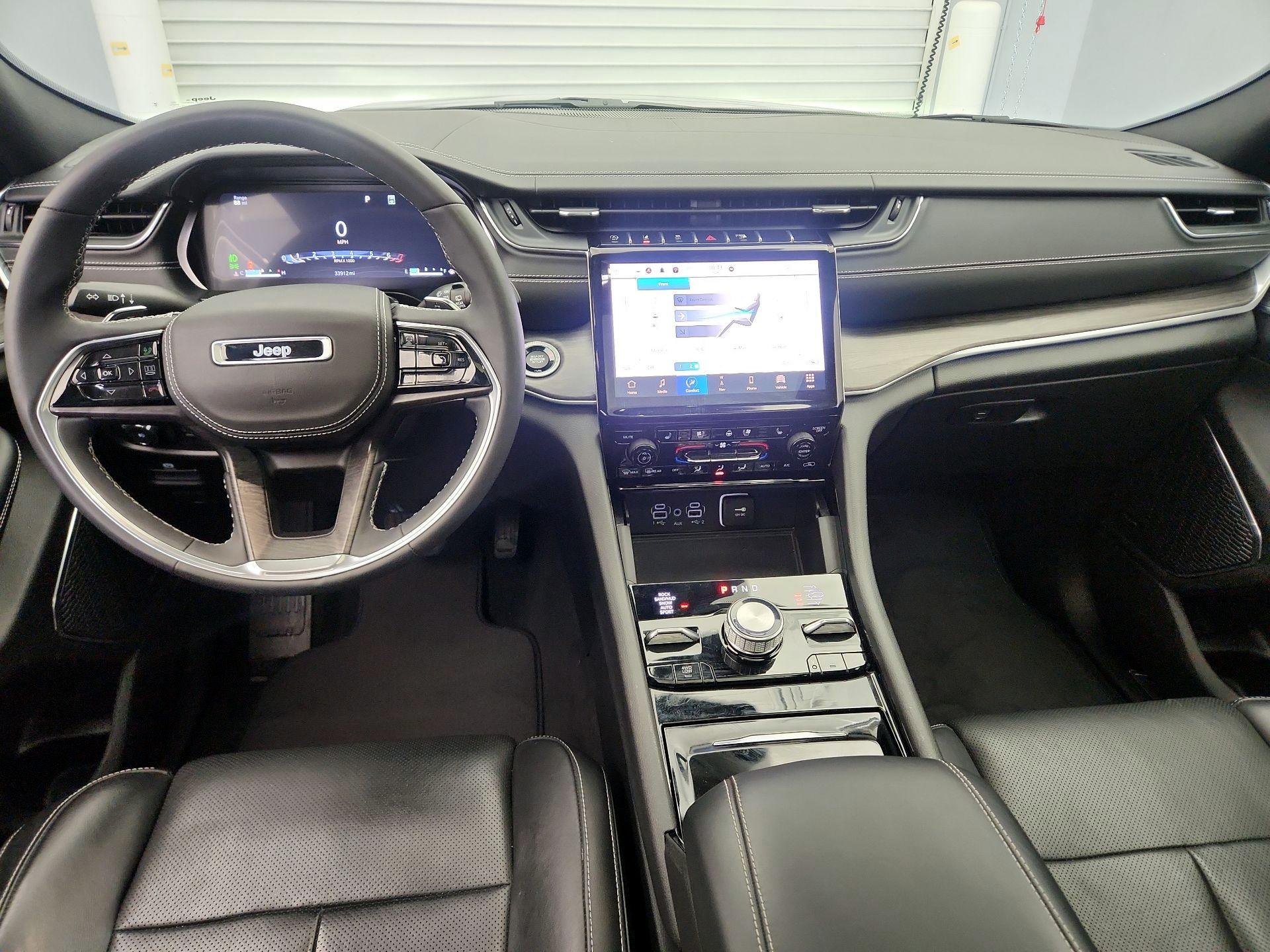 Thumbnail: 2023 Jeep Grand Cherokee - 9