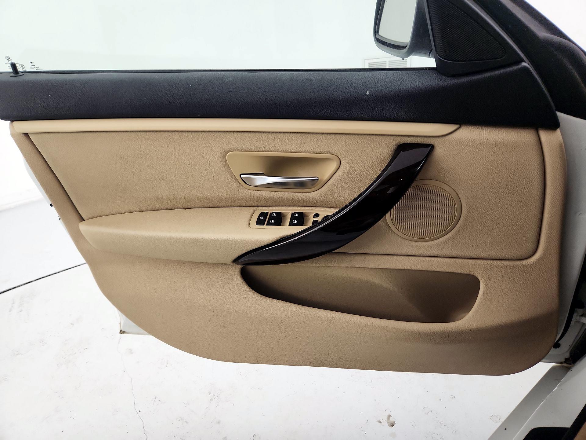 Thumbnail: 2015 BMW 4 Series - 12