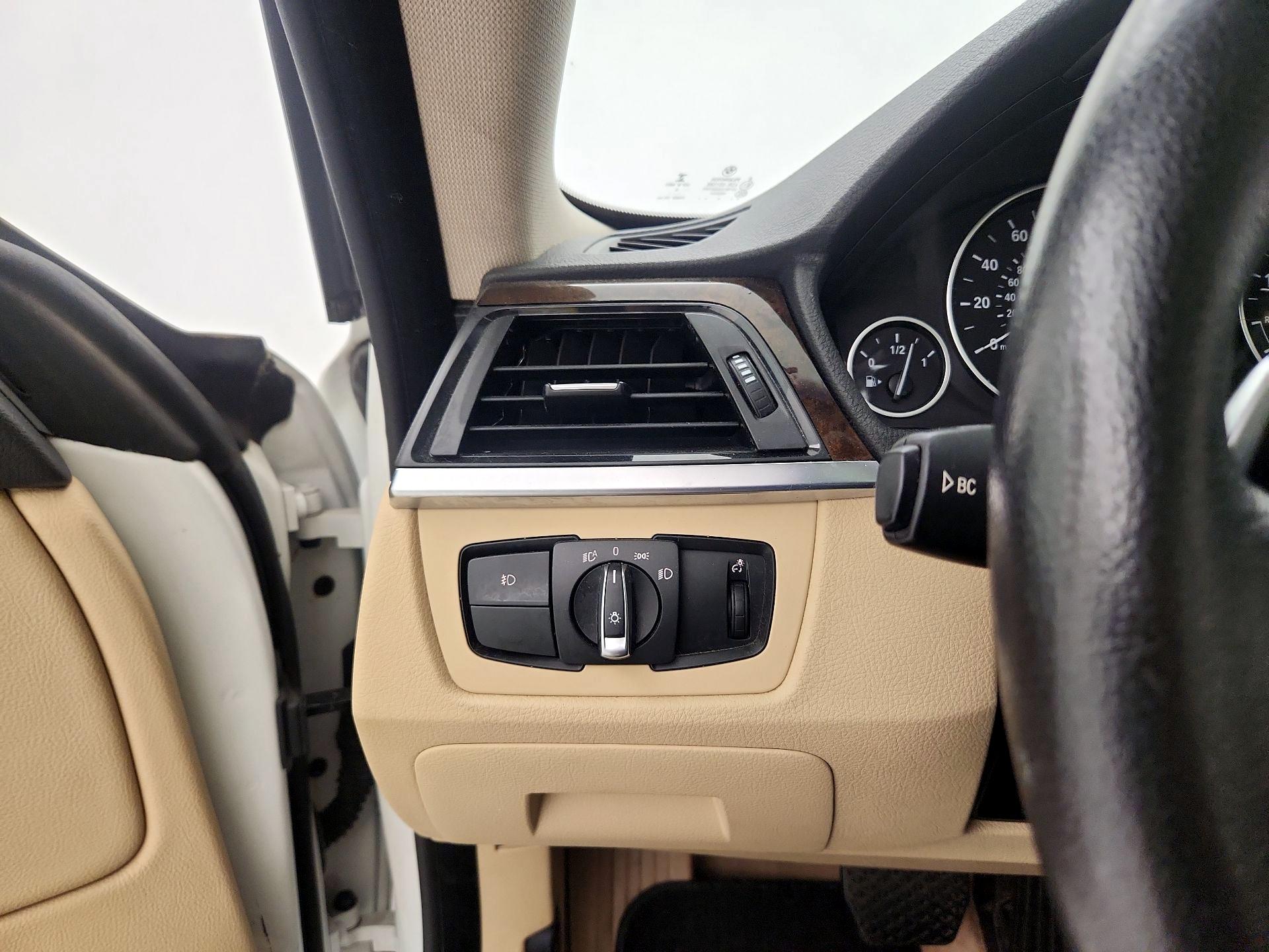 Thumbnail: 2015 BMW 4 Series - 13