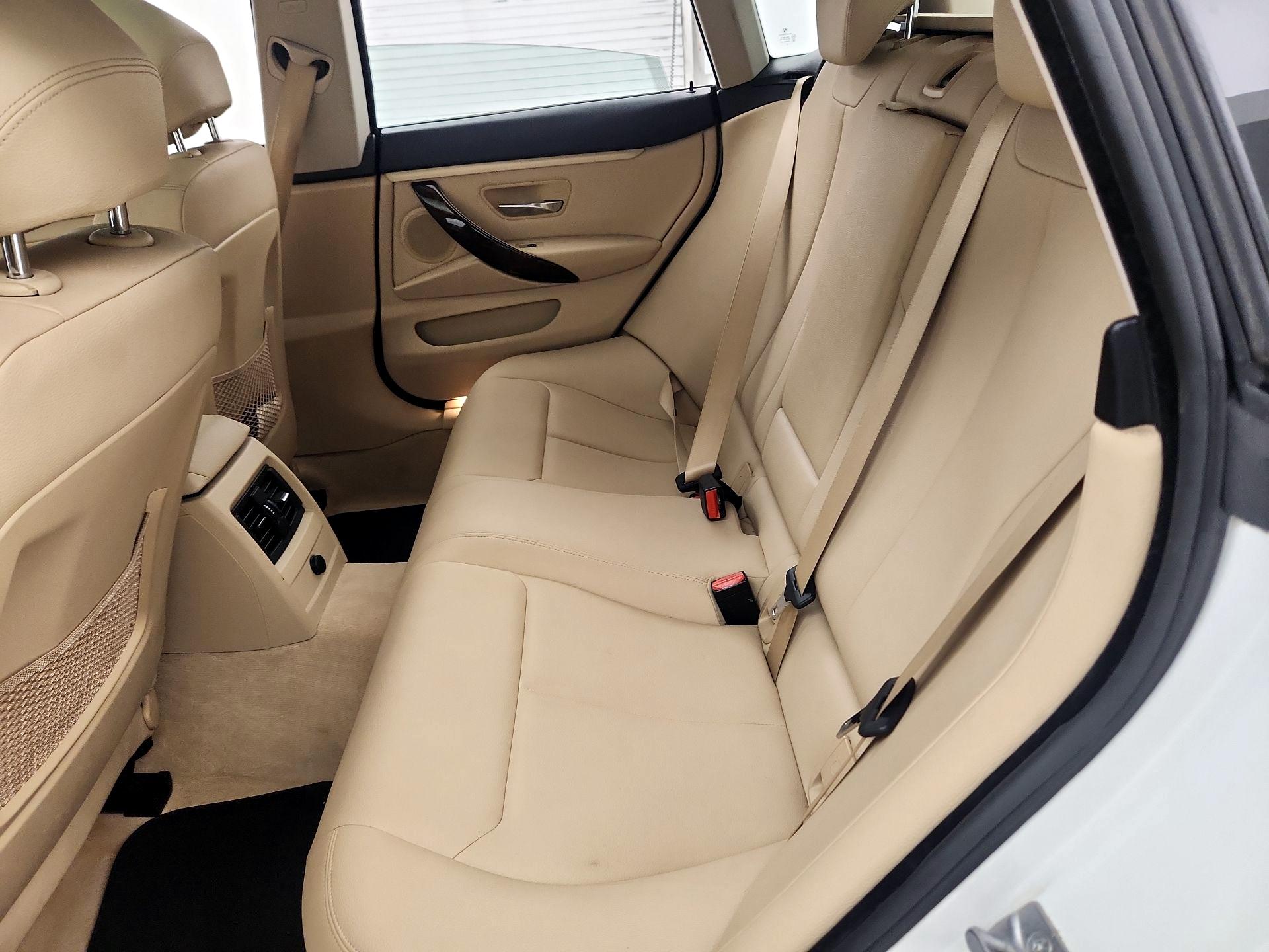 Thumbnail: 2015 BMW 4 Series - 20