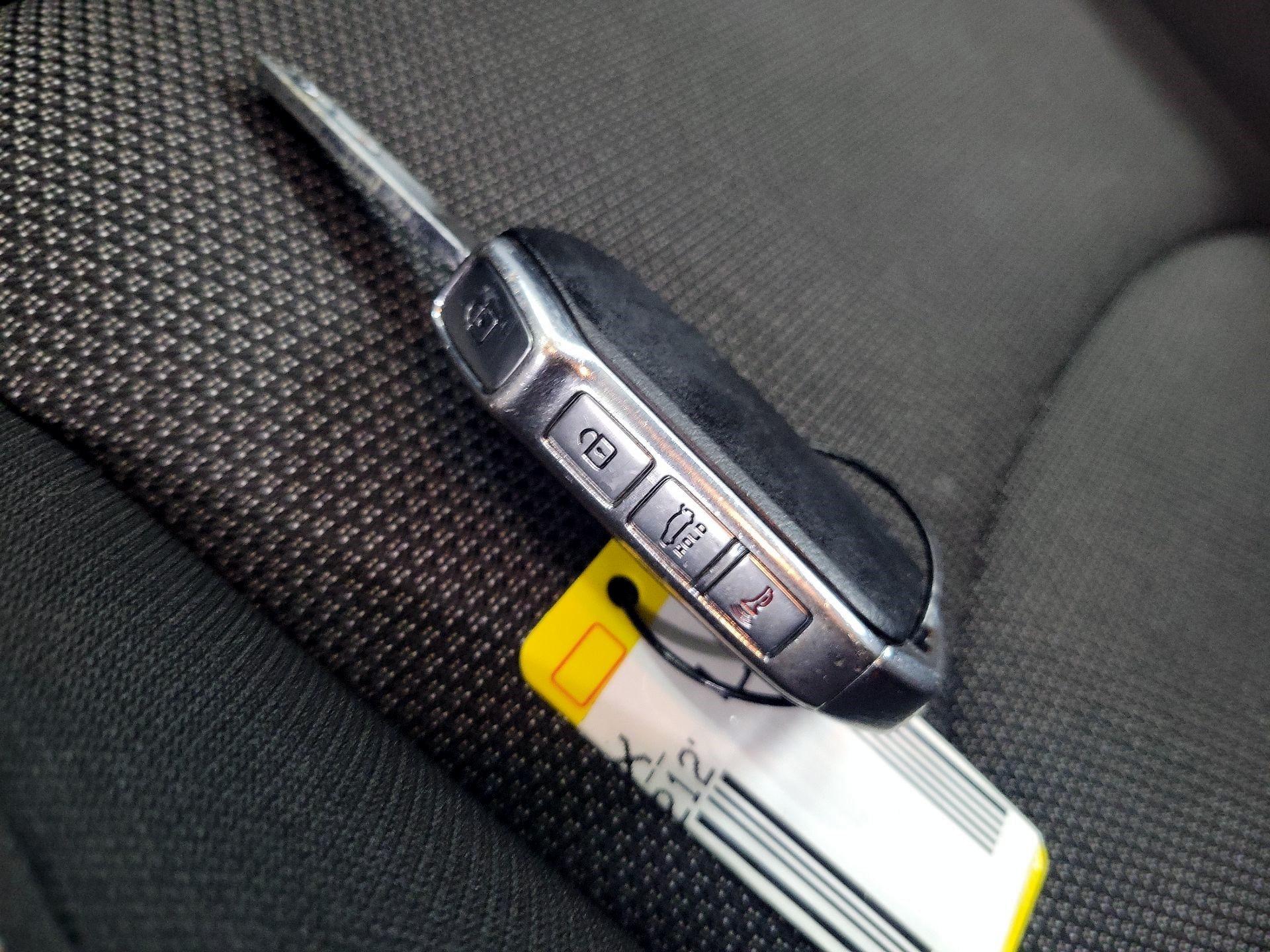 Thumbnail: 2024 Kia Forte - 19