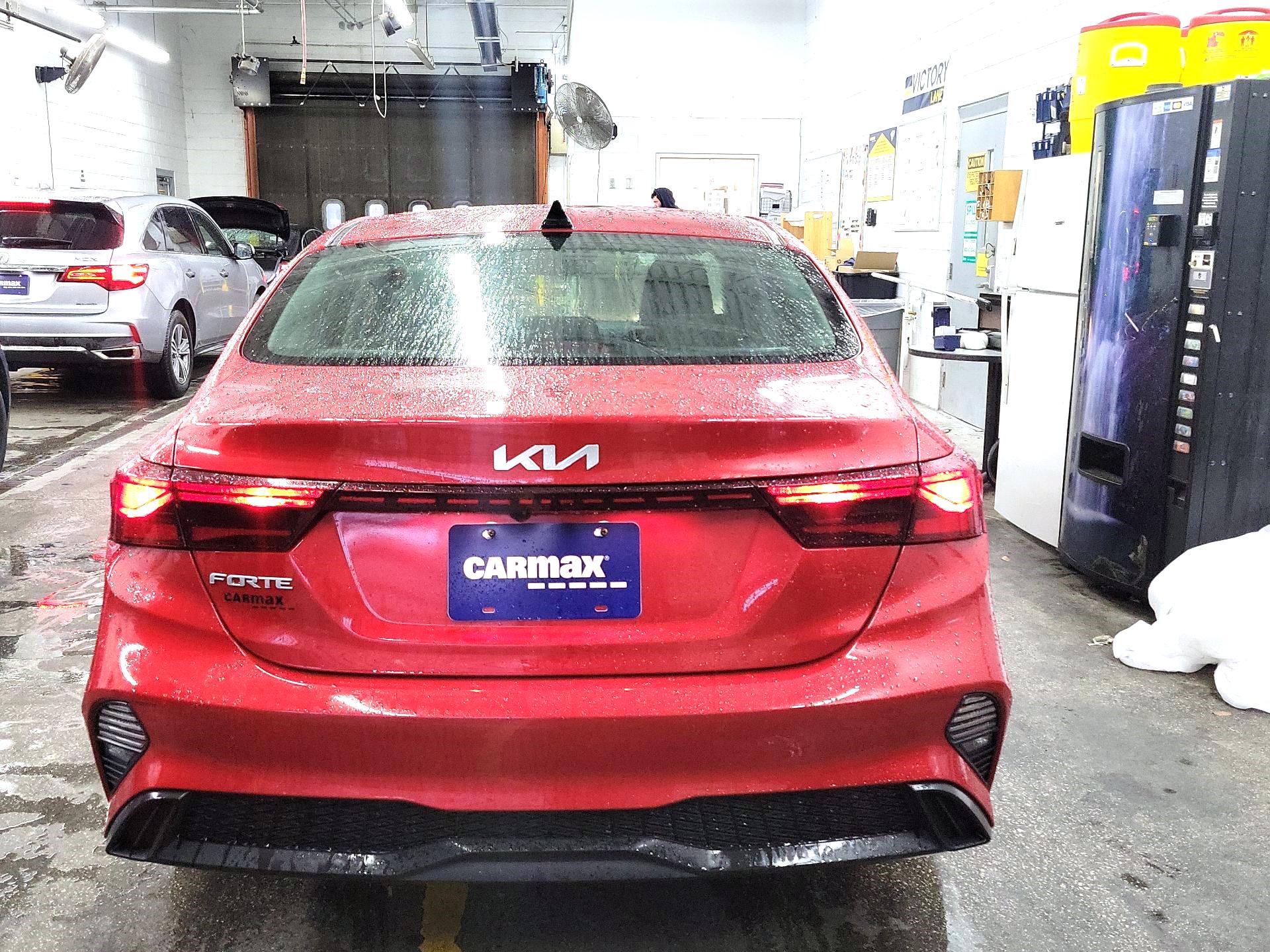 Thumbnail: 2024 Kia Forte - 6