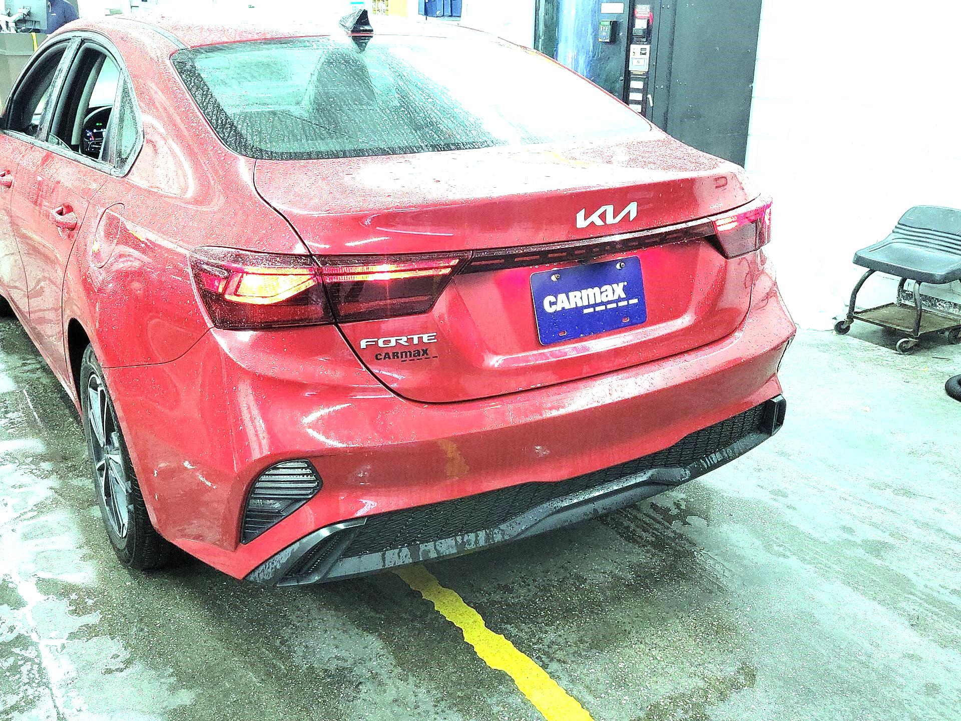 Thumbnail: 2024 Kia Forte - 7