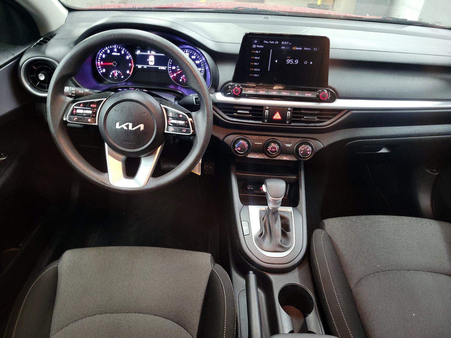 Thumbnail: 2024 Kia Forte - 8