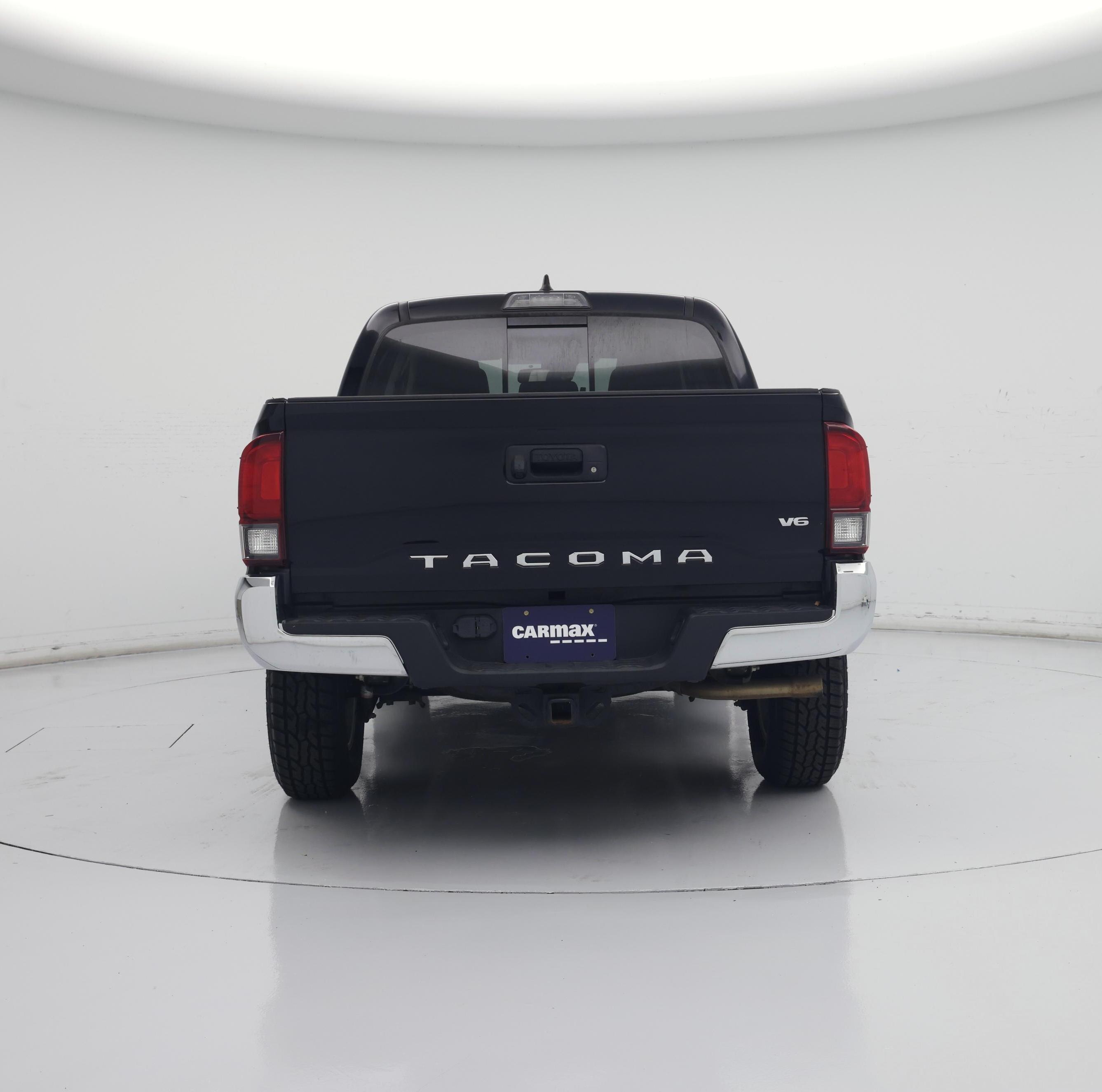 Thumbnail: 2019 Toyota Tacoma - 6