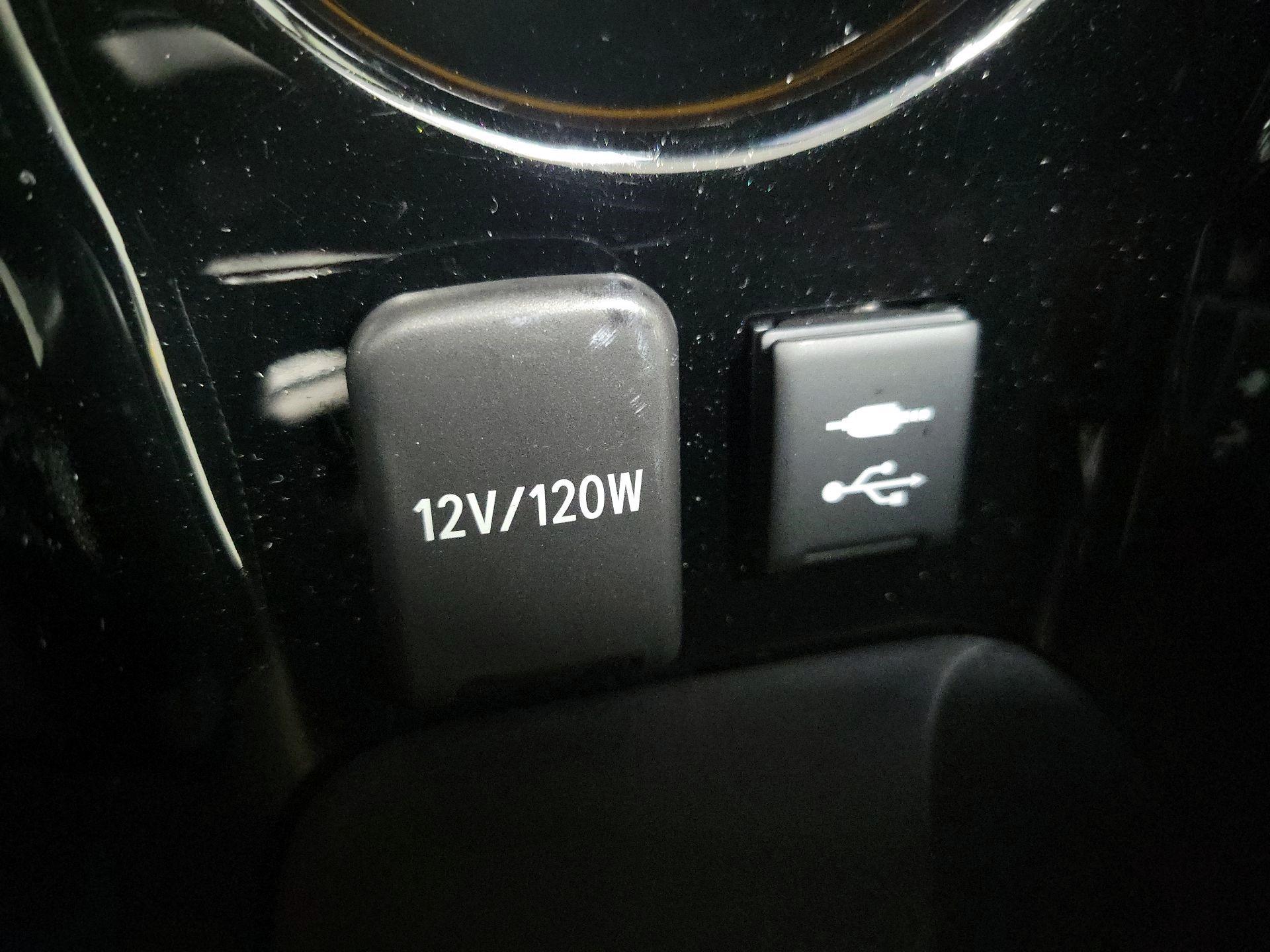 Thumbnail: 2021 Toyota Prius - 17