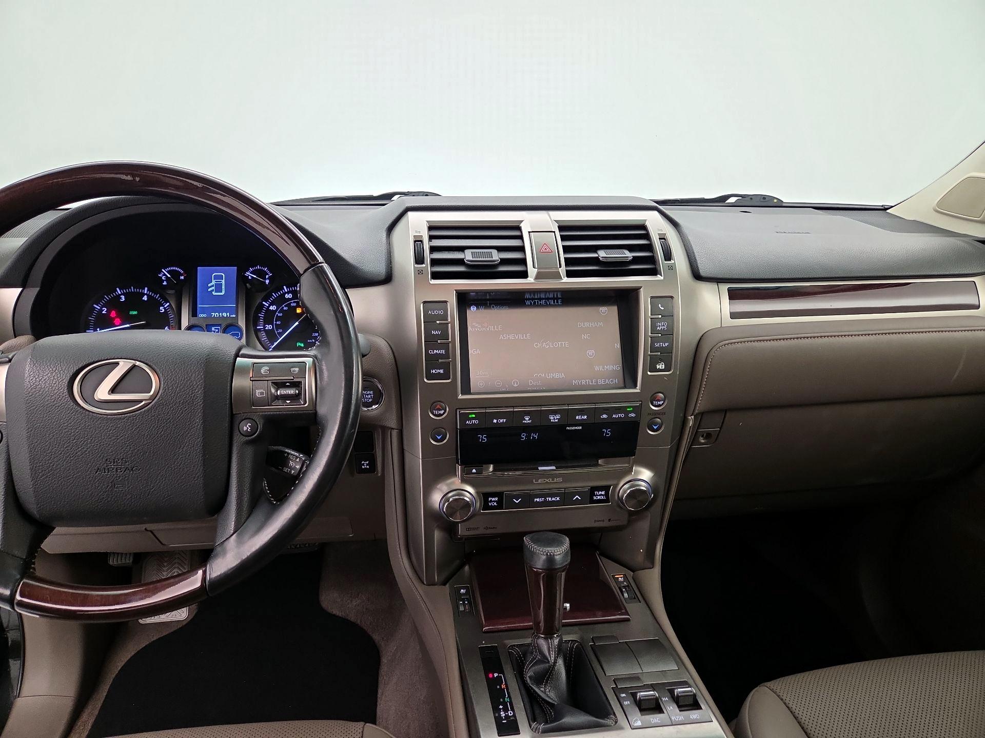 Thumbnail: 2019 Lexus GX - 9