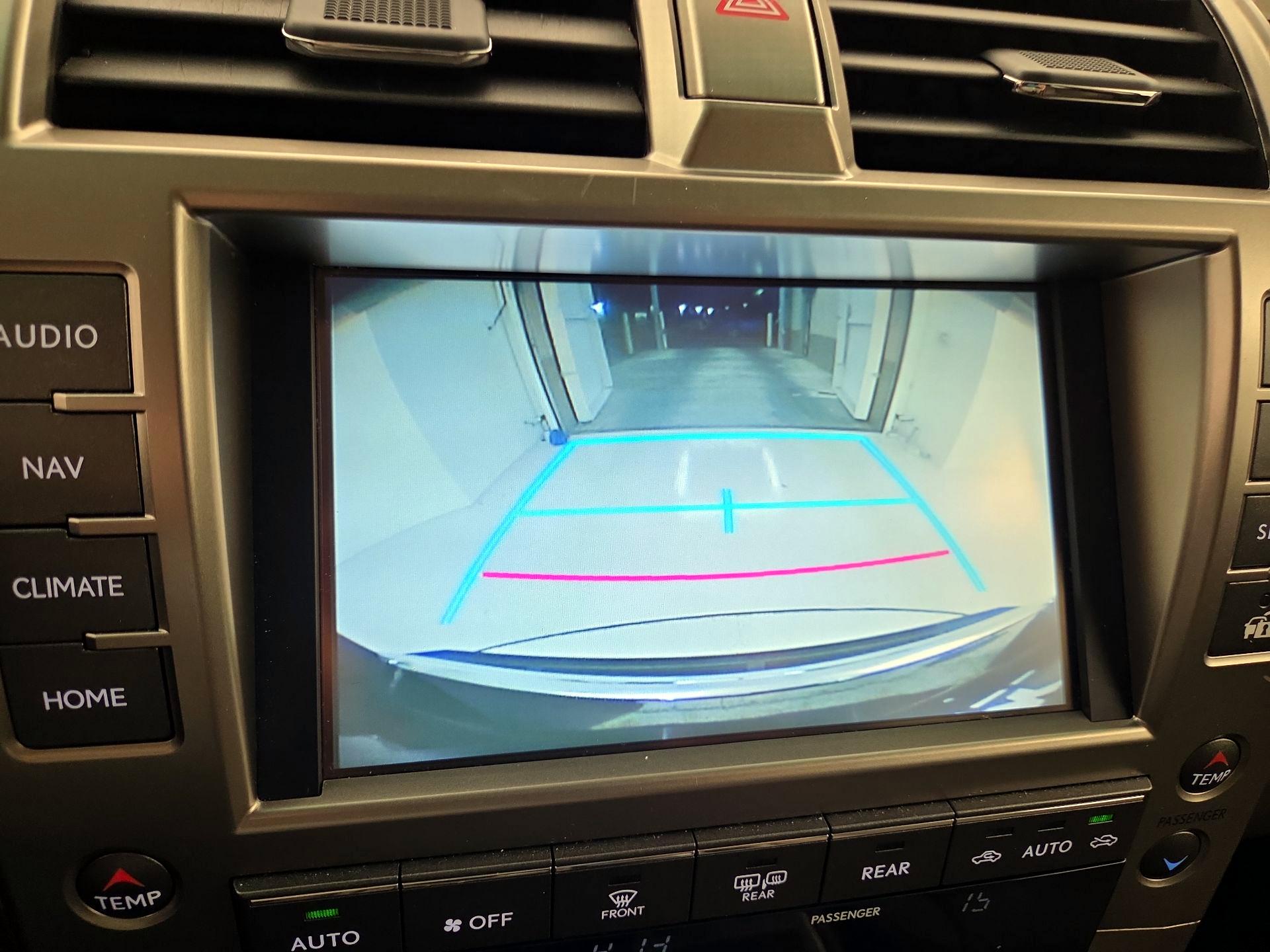 Thumbnail: 2019 Lexus GX - 15