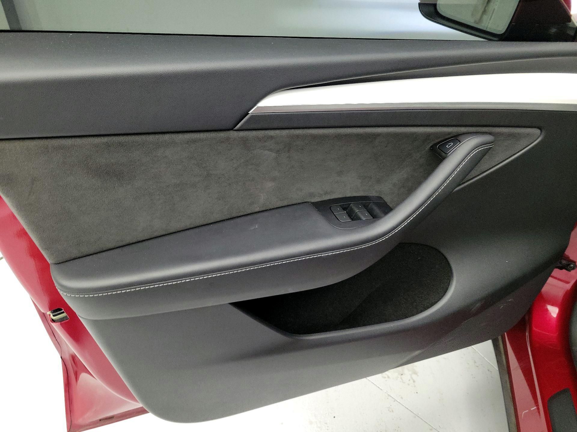 Thumbnail: 2024 Tesla Model Y - 12