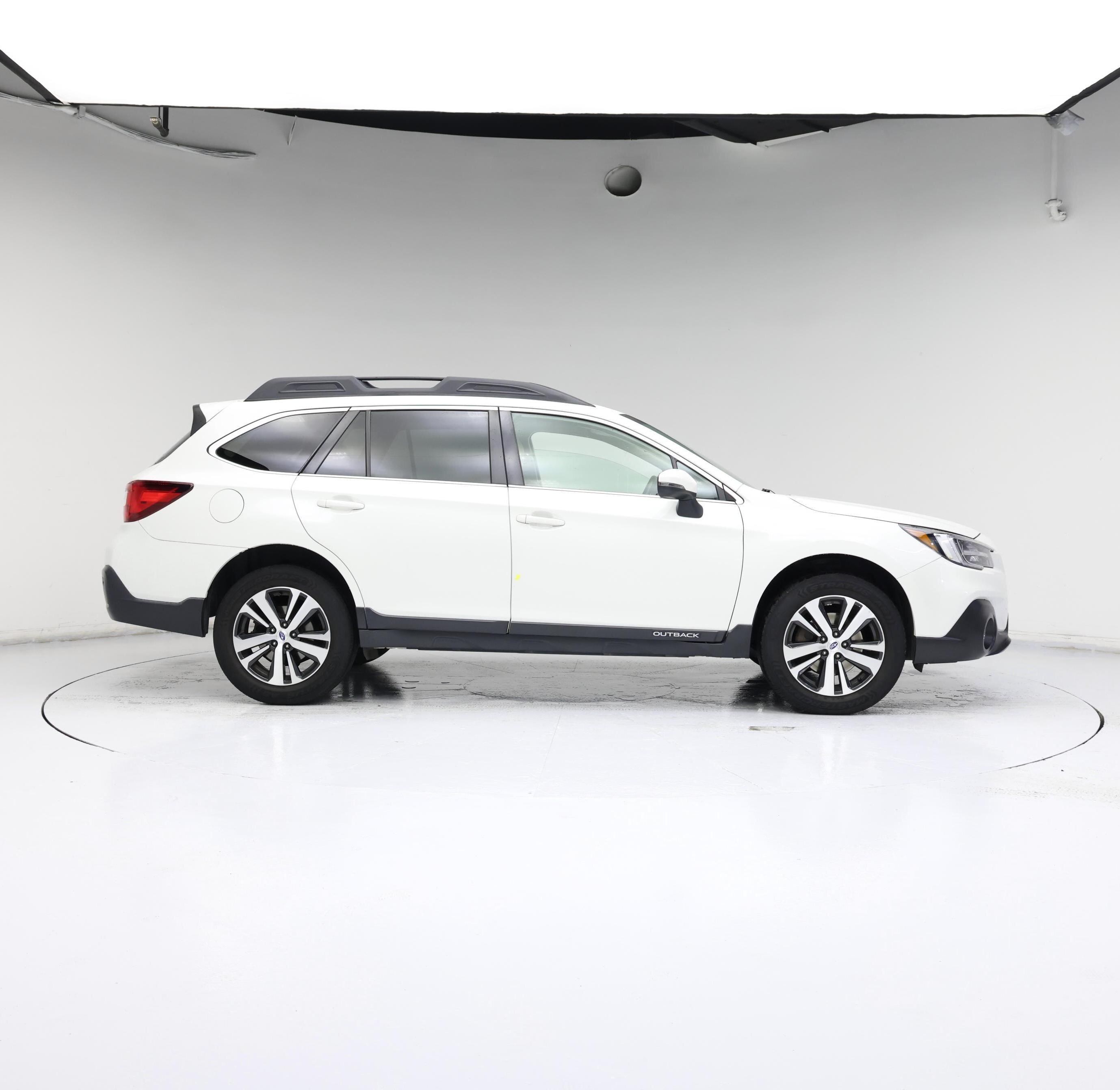 Thumbnail: 2018 Subaru Outback - 7