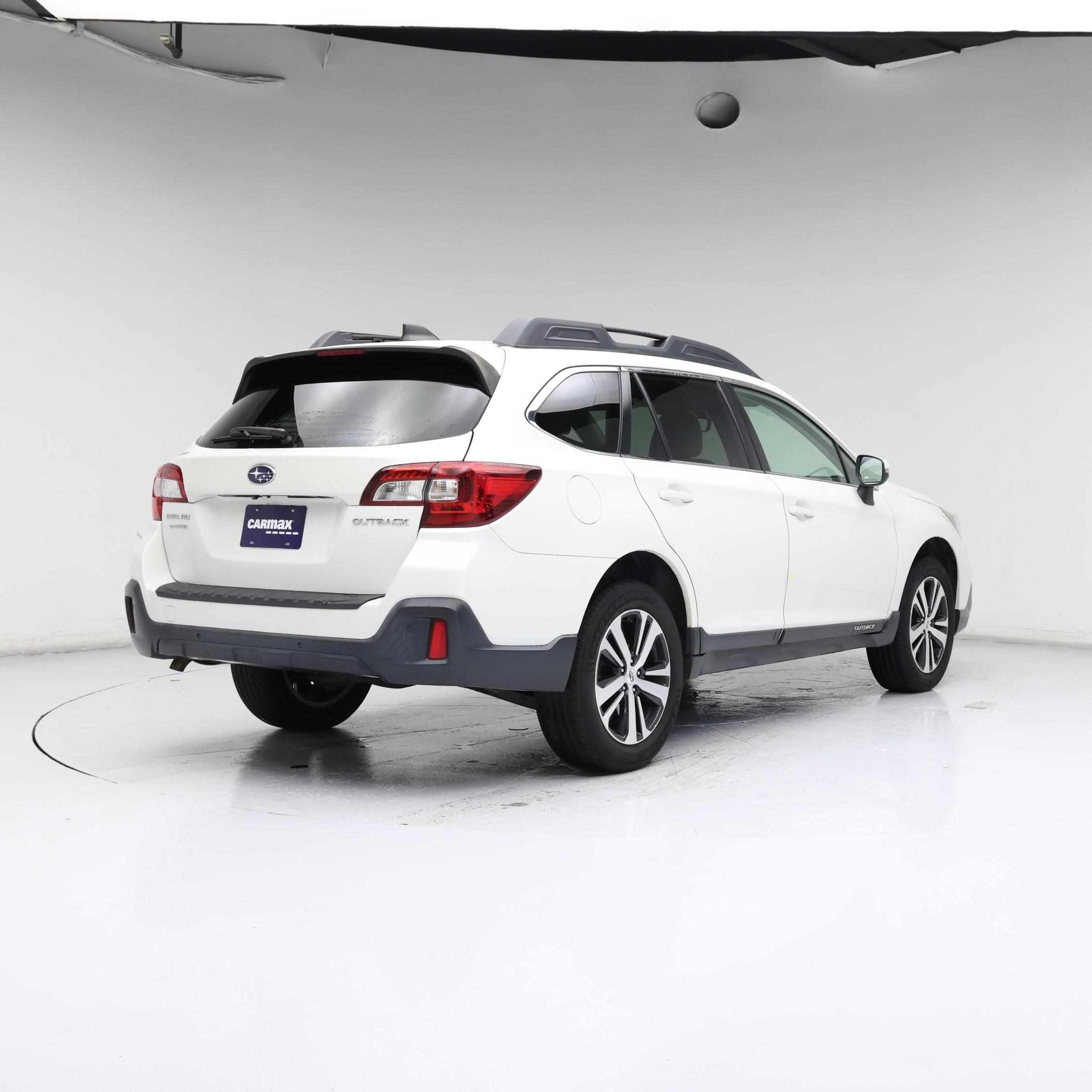 Thumbnail: 2018 Subaru Outback - 8