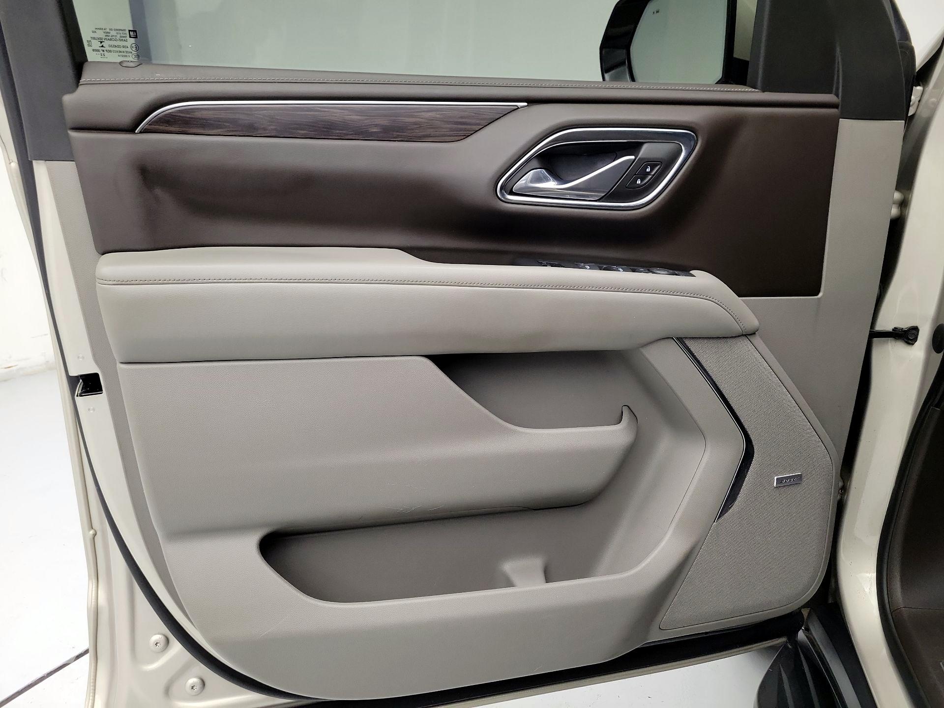 Thumbnail: 2023 Chevrolet Tahoe - 12