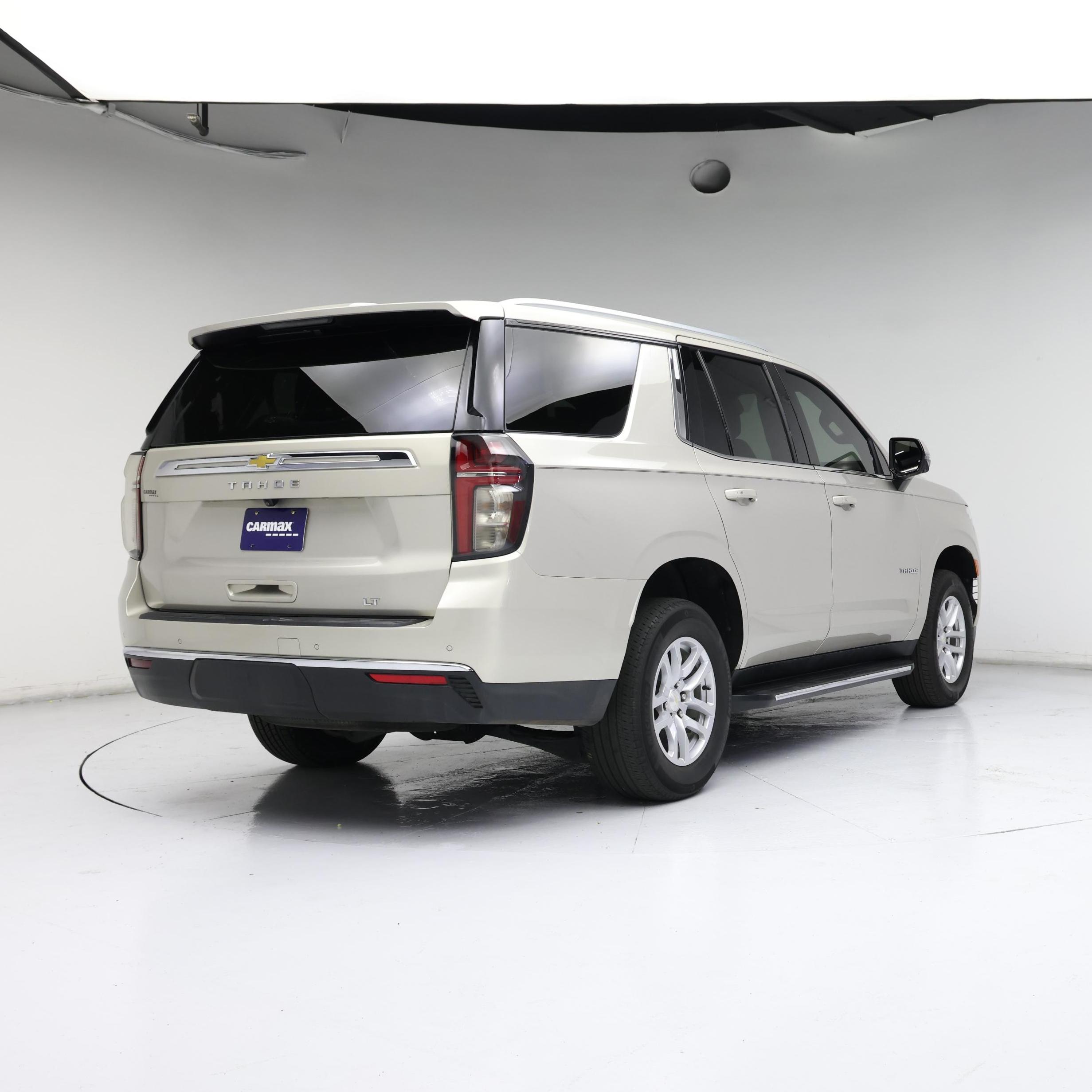 Thumbnail: 2023 Chevrolet Tahoe - 8