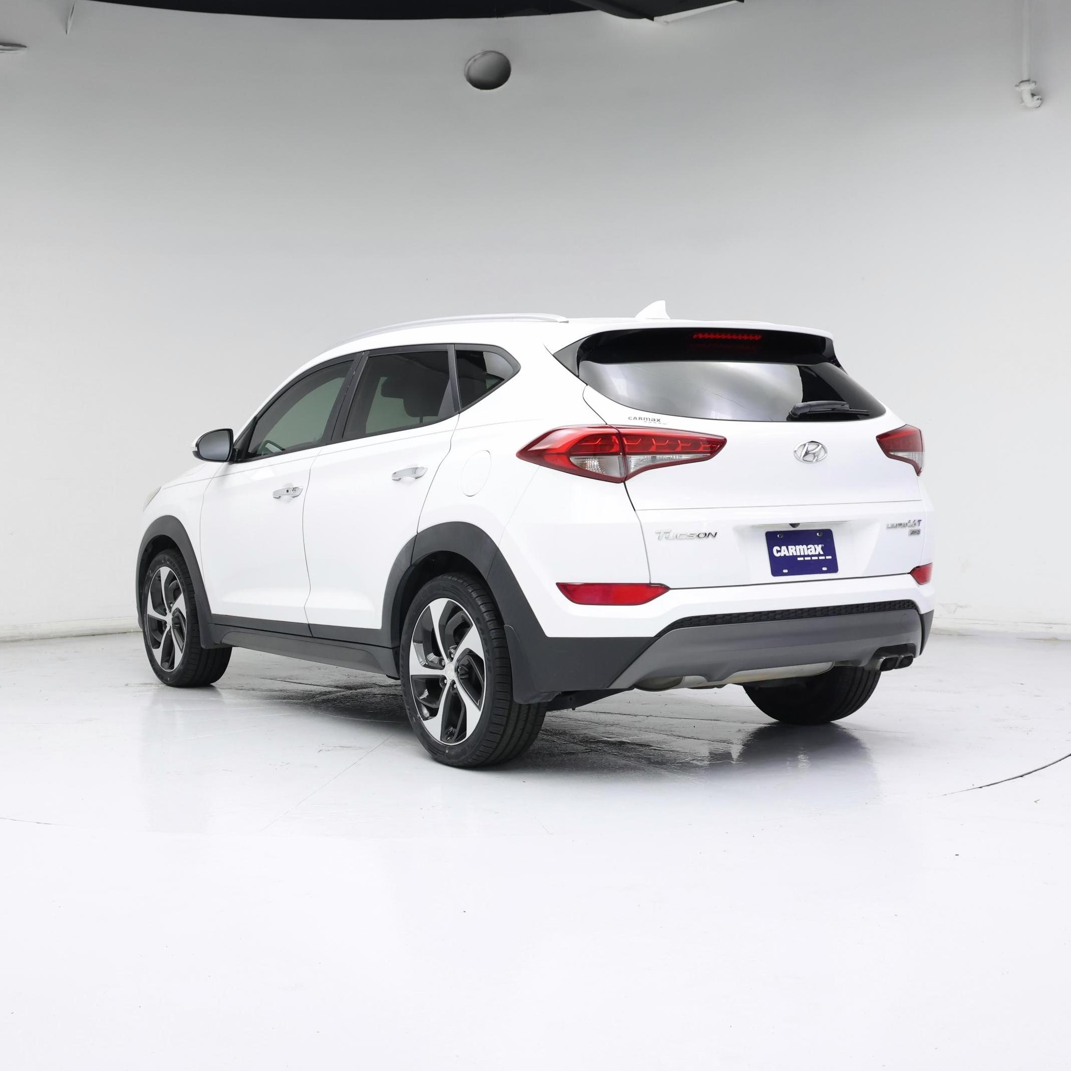 Thumbnail: 2016 Hyundai Tucson - 2