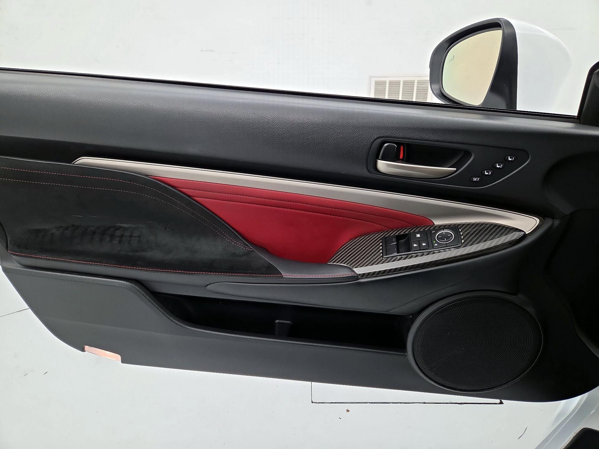 Thumbnail: 2015 Lexus RC - 12