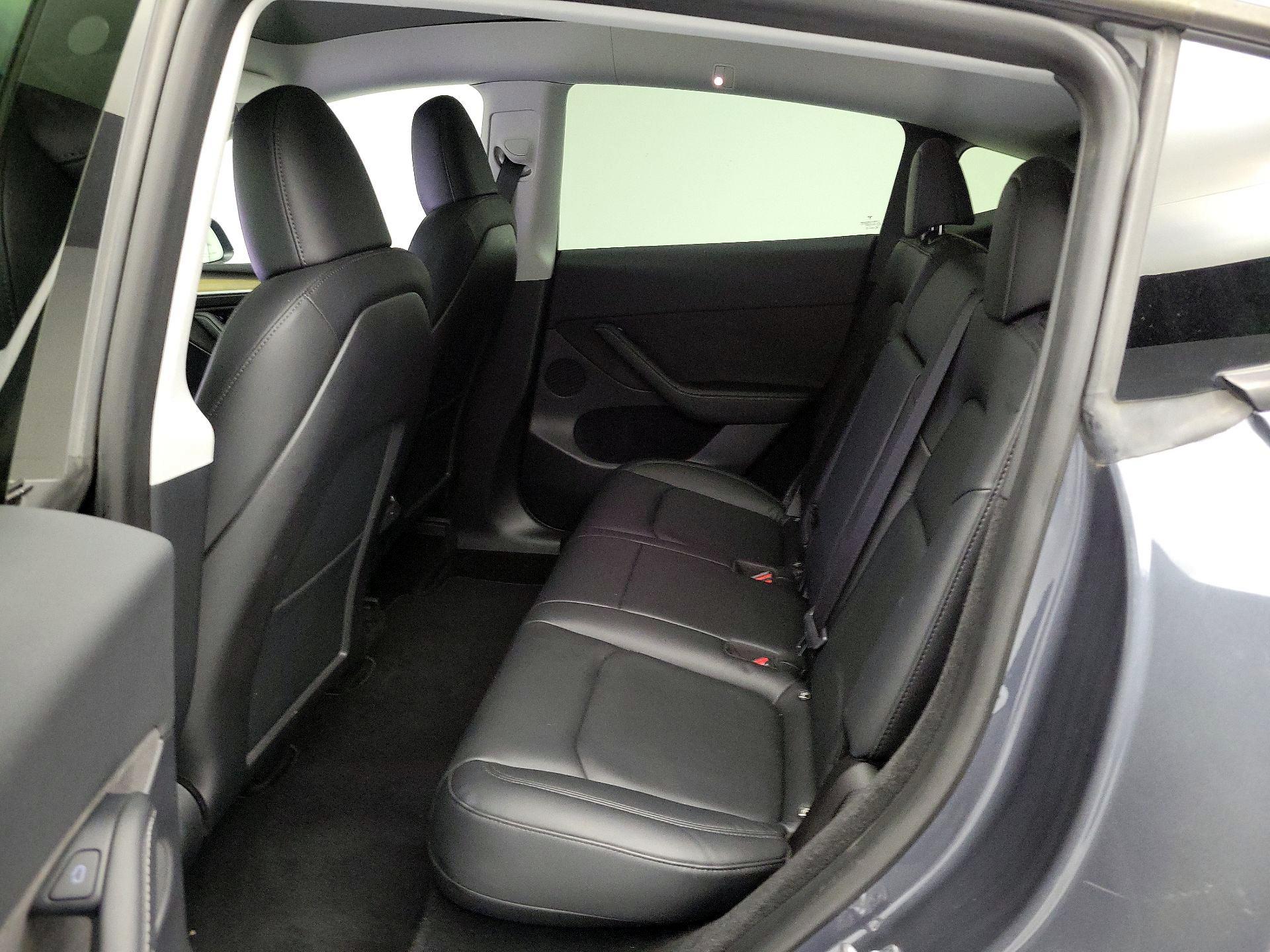 Thumbnail: 2023 Tesla Model Y - 19