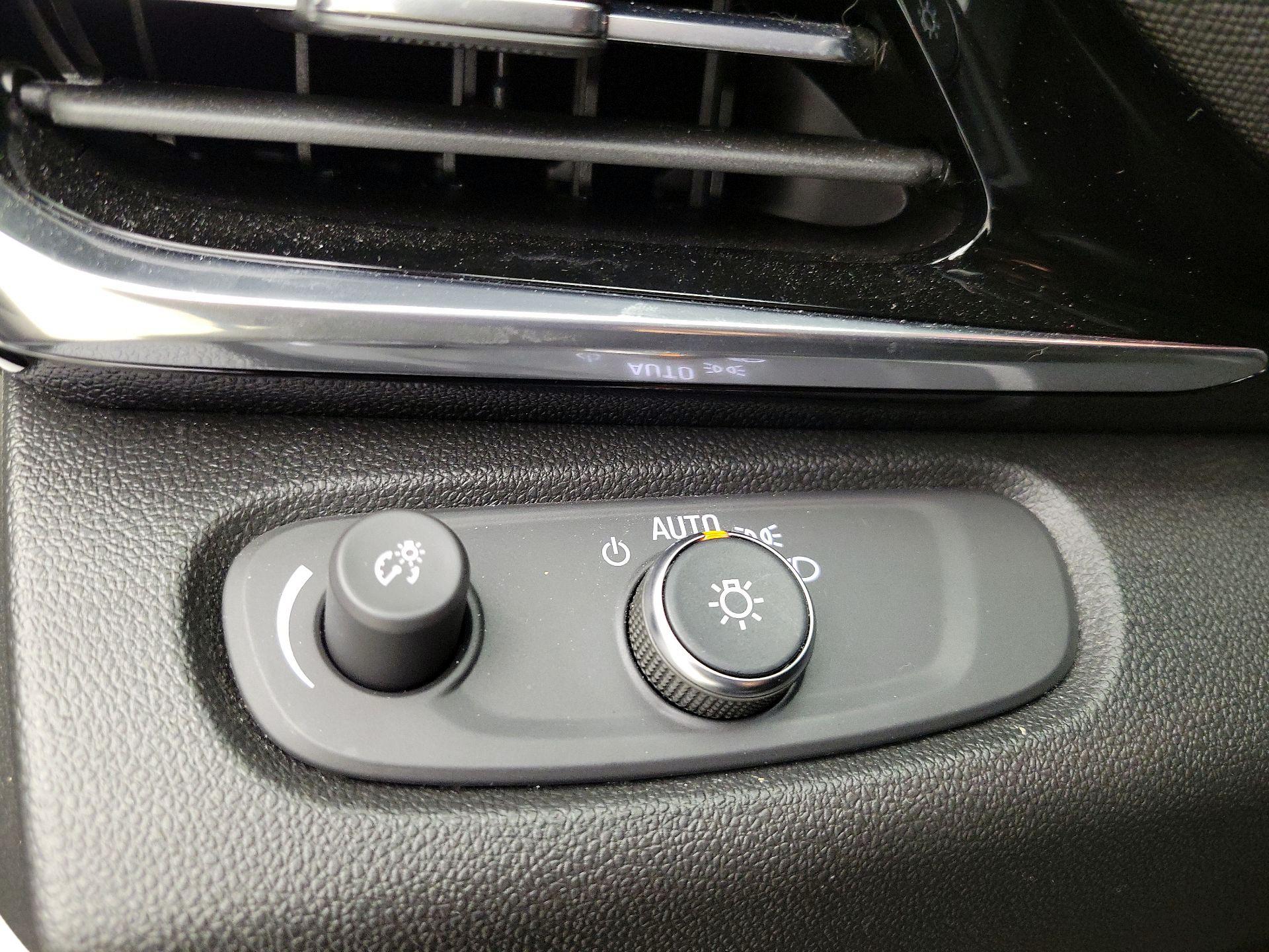 Thumbnail: 2024 Buick Envista - 13