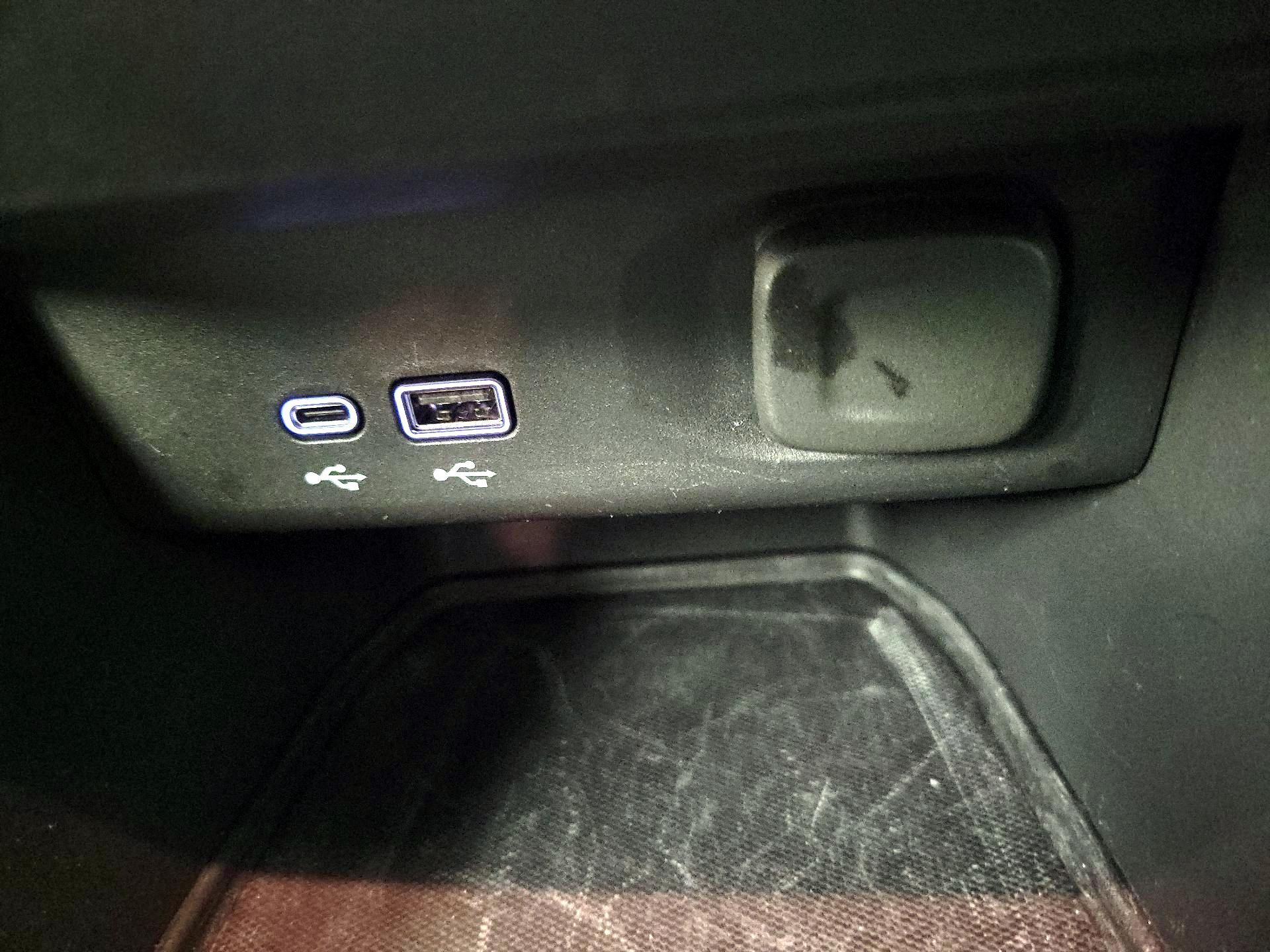 Thumbnail: 2024 Buick Envista - 18