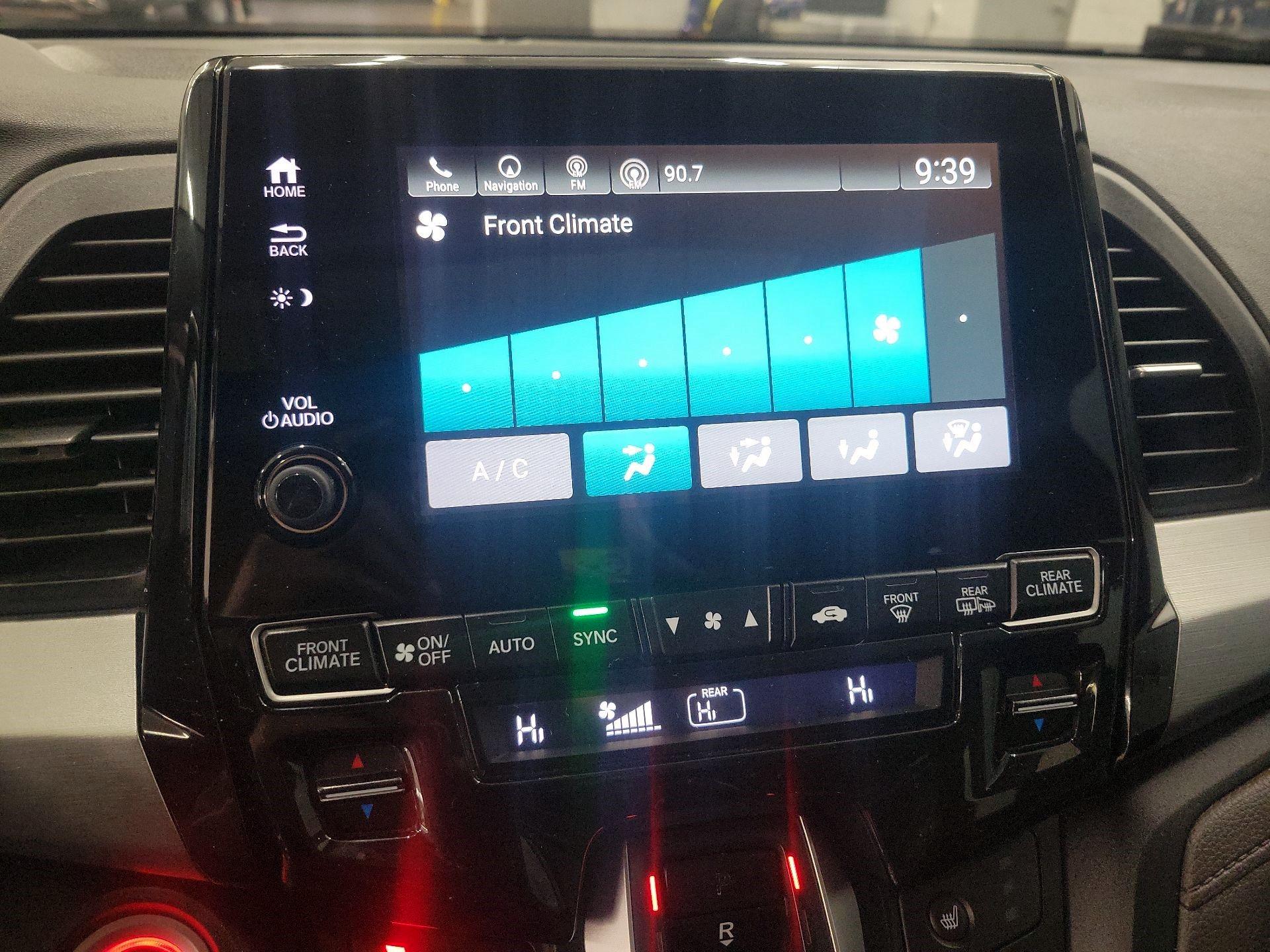 Thumbnail: 2019 Honda Odyssey - 15