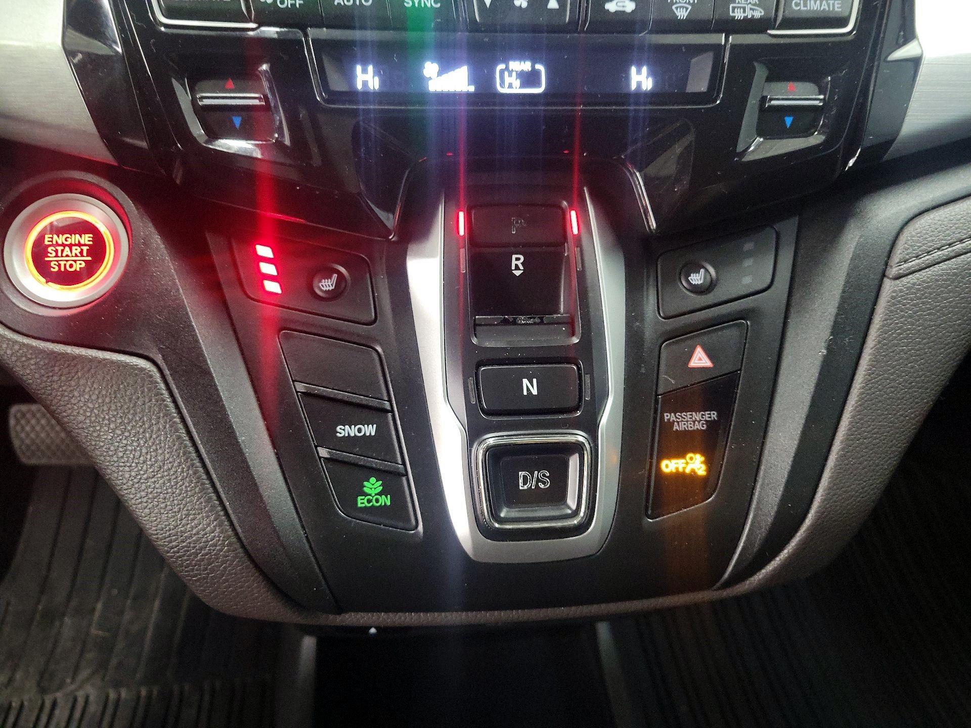 Thumbnail: 2019 Honda Odyssey - 16