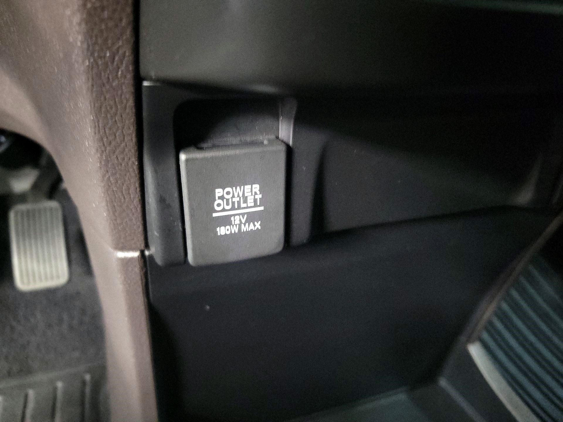 Thumbnail: 2019 Honda Odyssey - 17