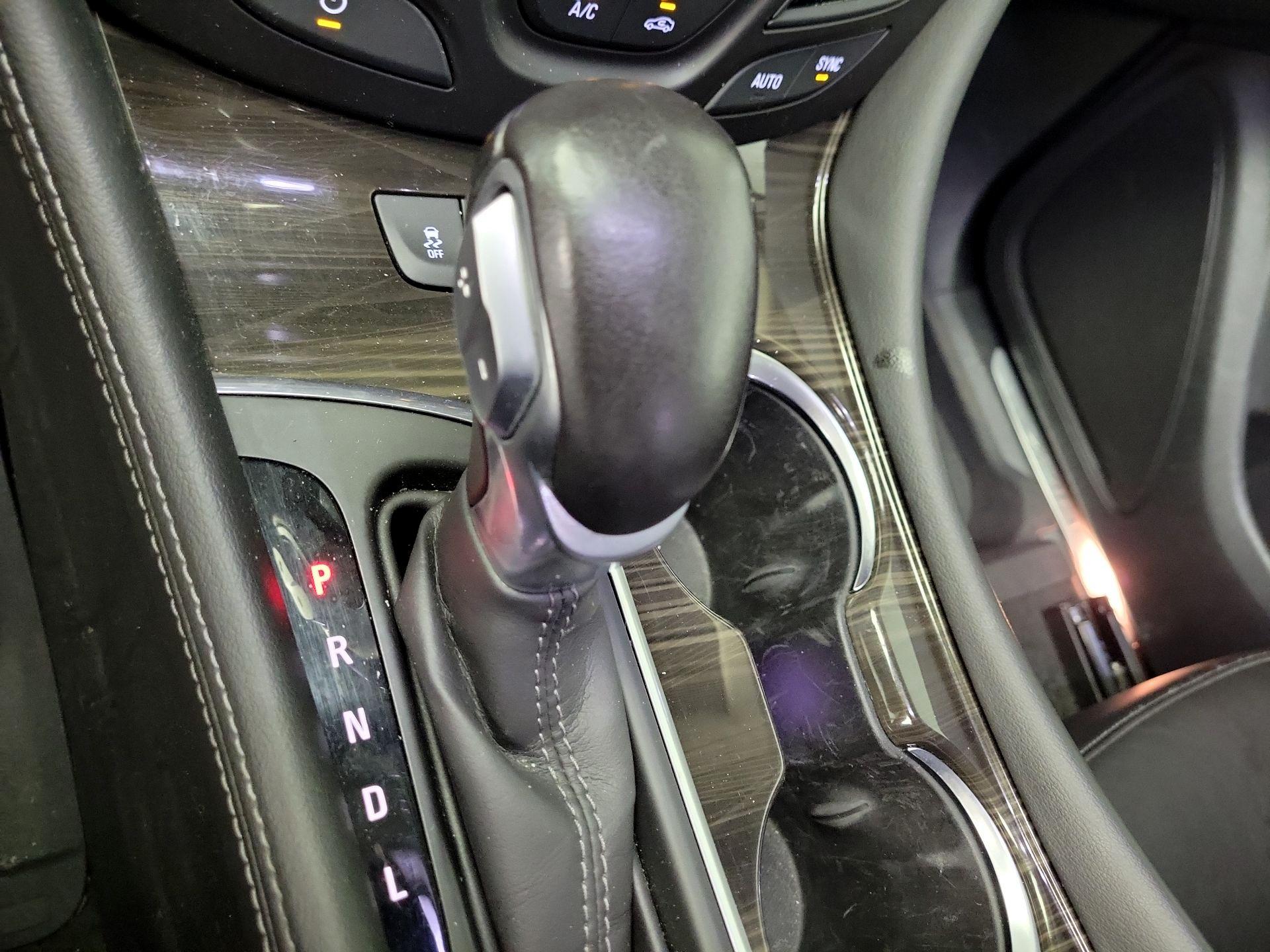 Thumbnail: 2020 Buick Envision - 17