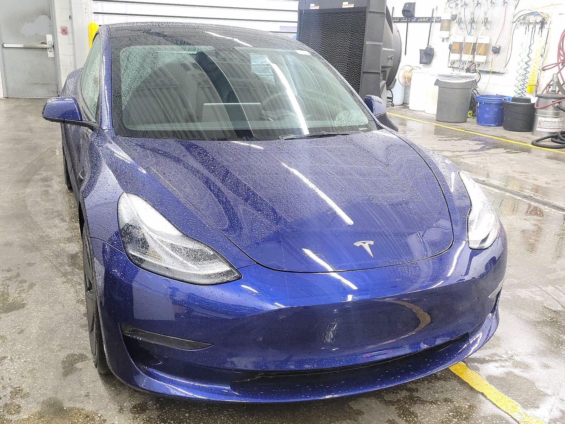 Thumbnail: 2023 Tesla Model 3 - 1