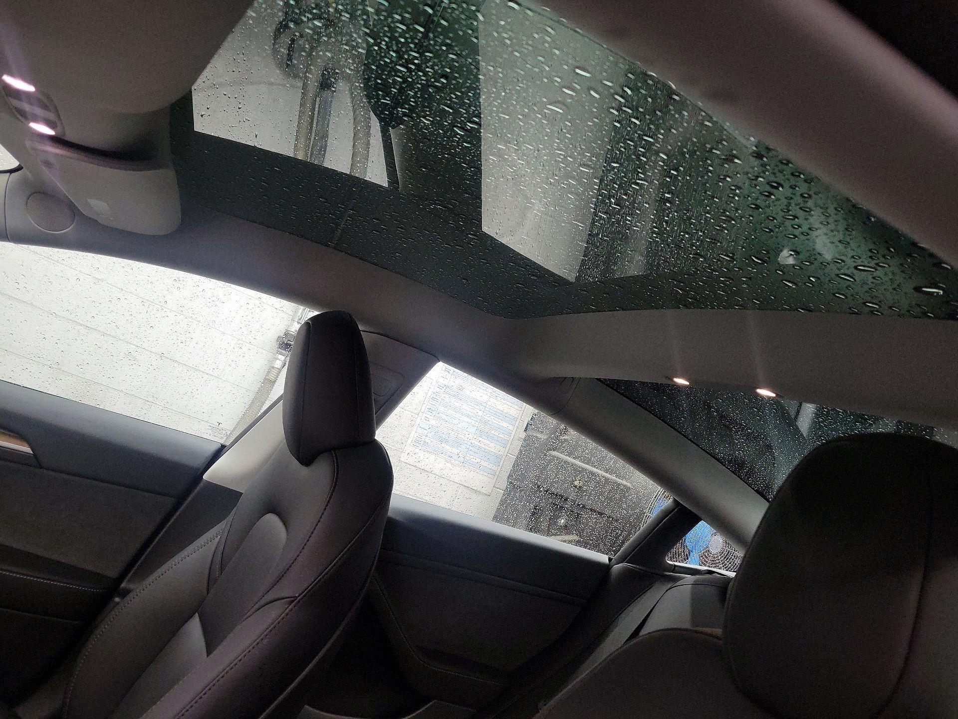 Thumbnail: 2023 Tesla Model 3 - 16