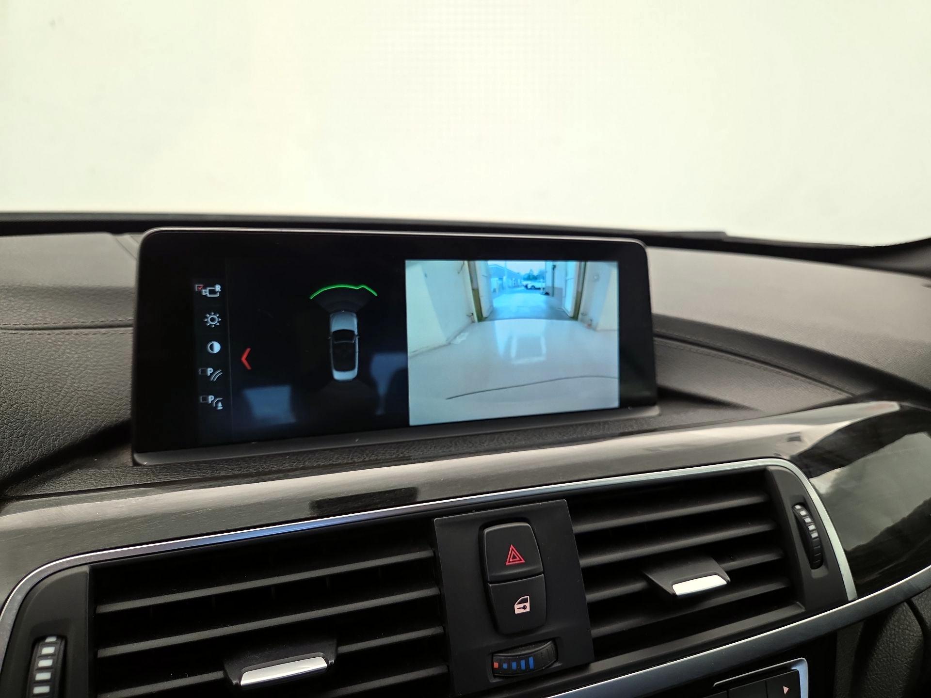 Thumbnail: 2018 BMW 4 Series - 14