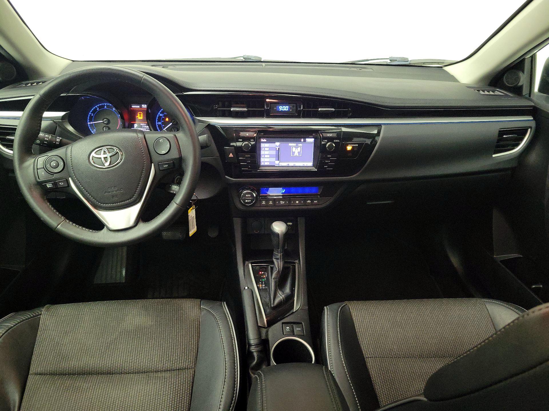 Thumbnail: 2015 Toyota Corolla - 9