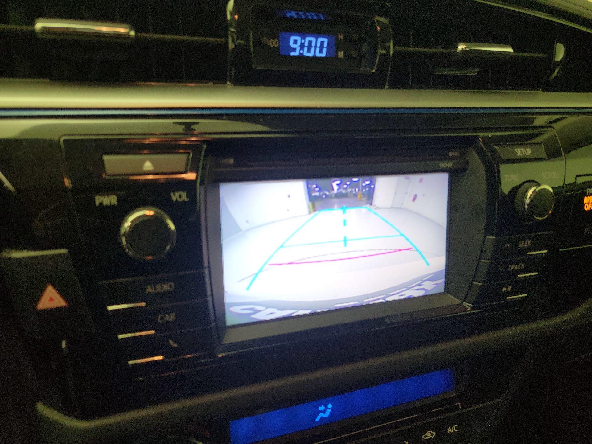 Thumbnail: 2015 Toyota Corolla - 14