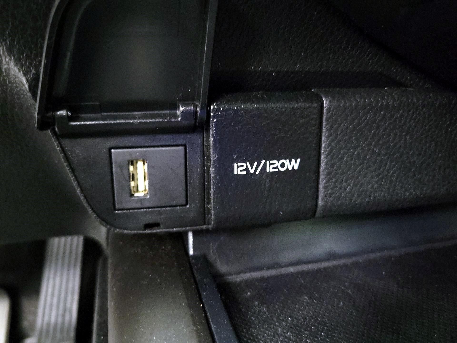 Thumbnail: 2021 Toyota Camry - 16