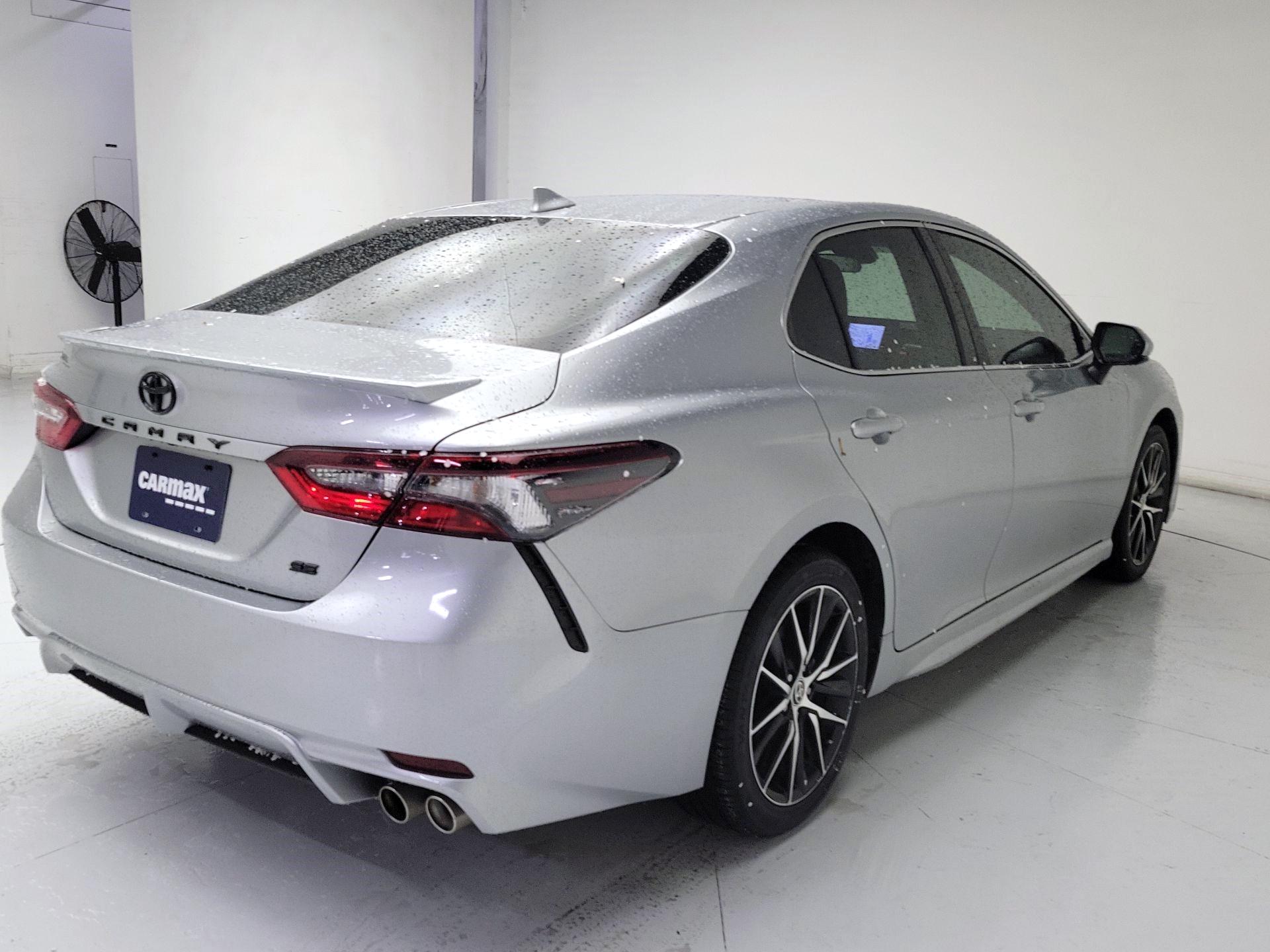 Thumbnail: 2021 Toyota Camry - 5