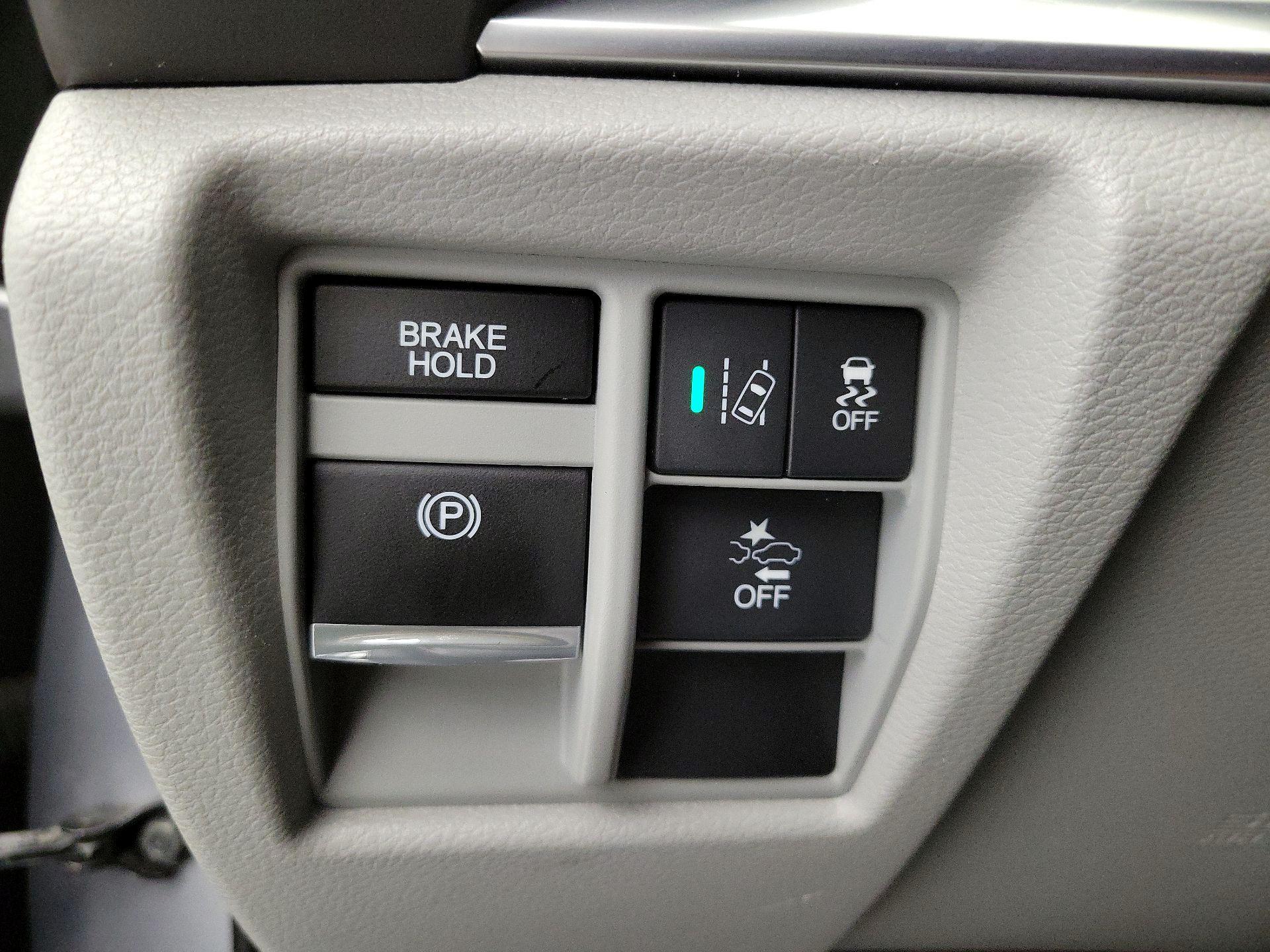 Thumbnail: 2017 Acura MDX - 13