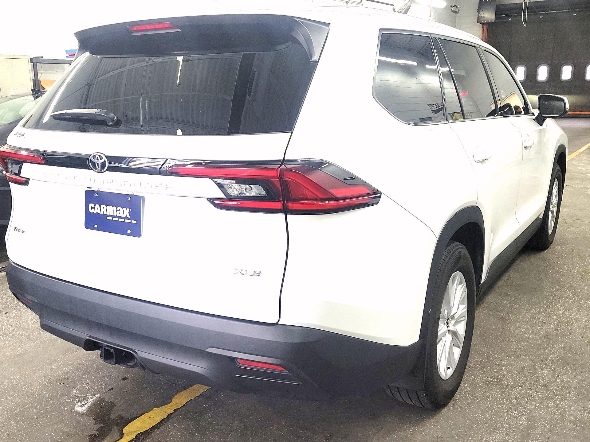 Thumbnail: 2025 Toyota Highlander - 5