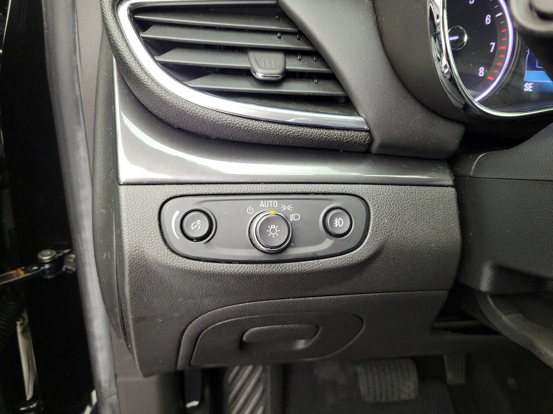 Thumbnail: 2018 Buick Encore - 13