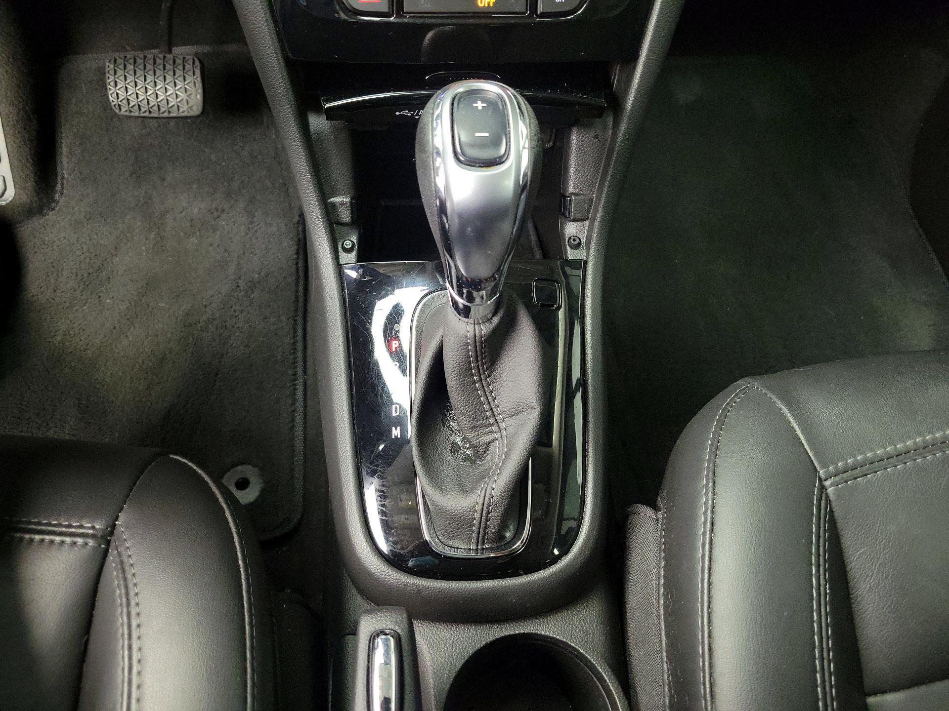 Thumbnail: 2018 Buick Encore - 17