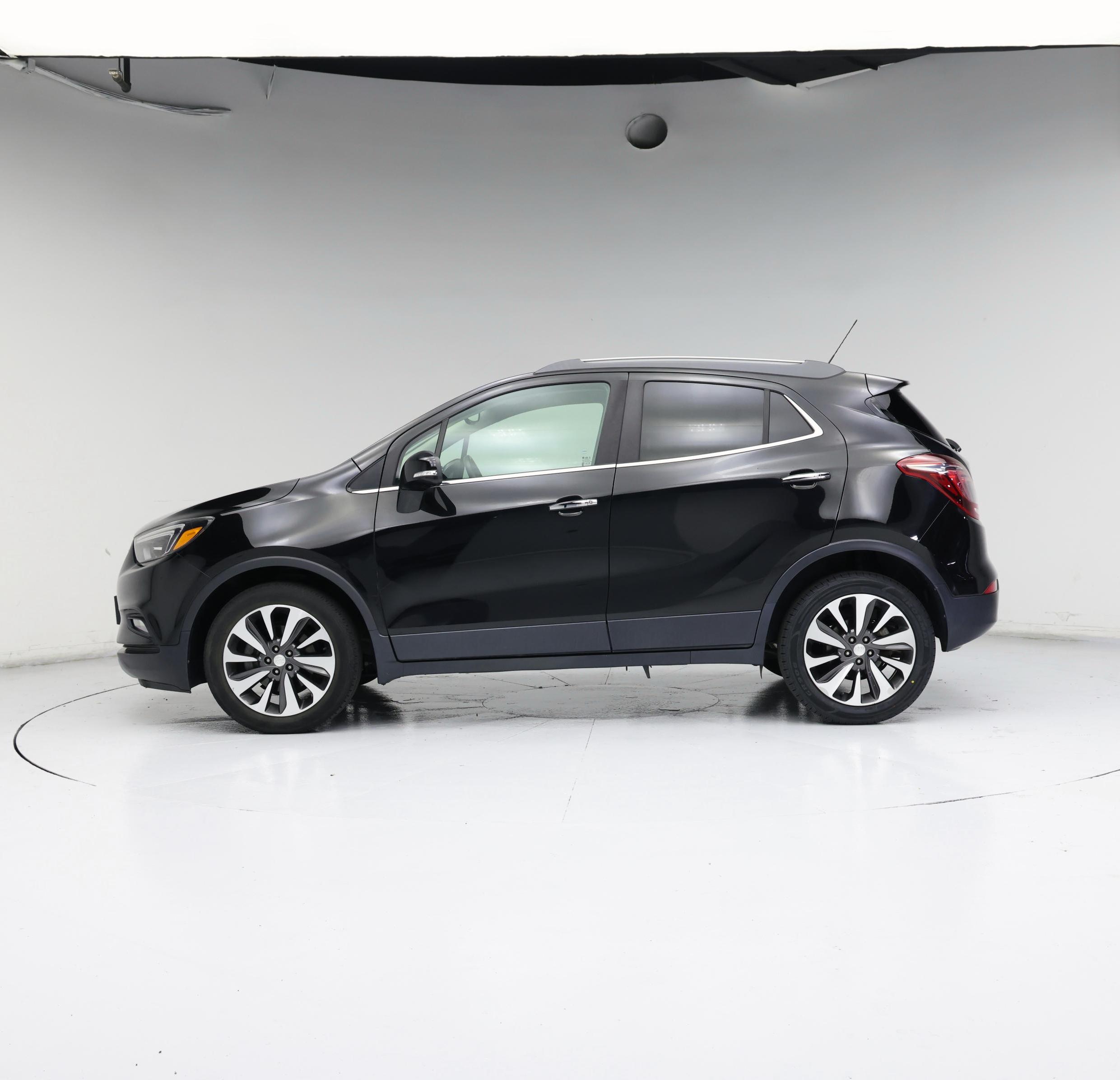 Thumbnail: 2018 Buick Encore - 3