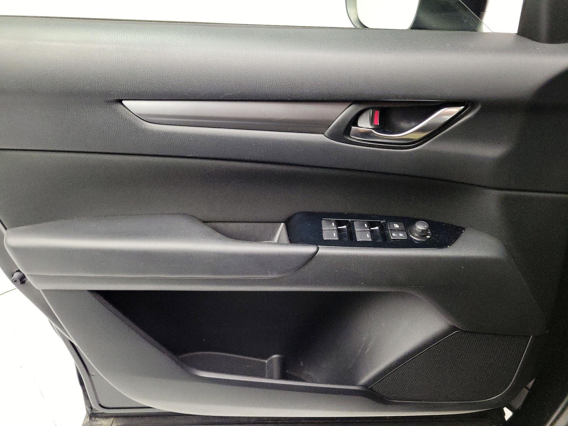 Thumbnail: 2018 Mazda CX-5 - 10