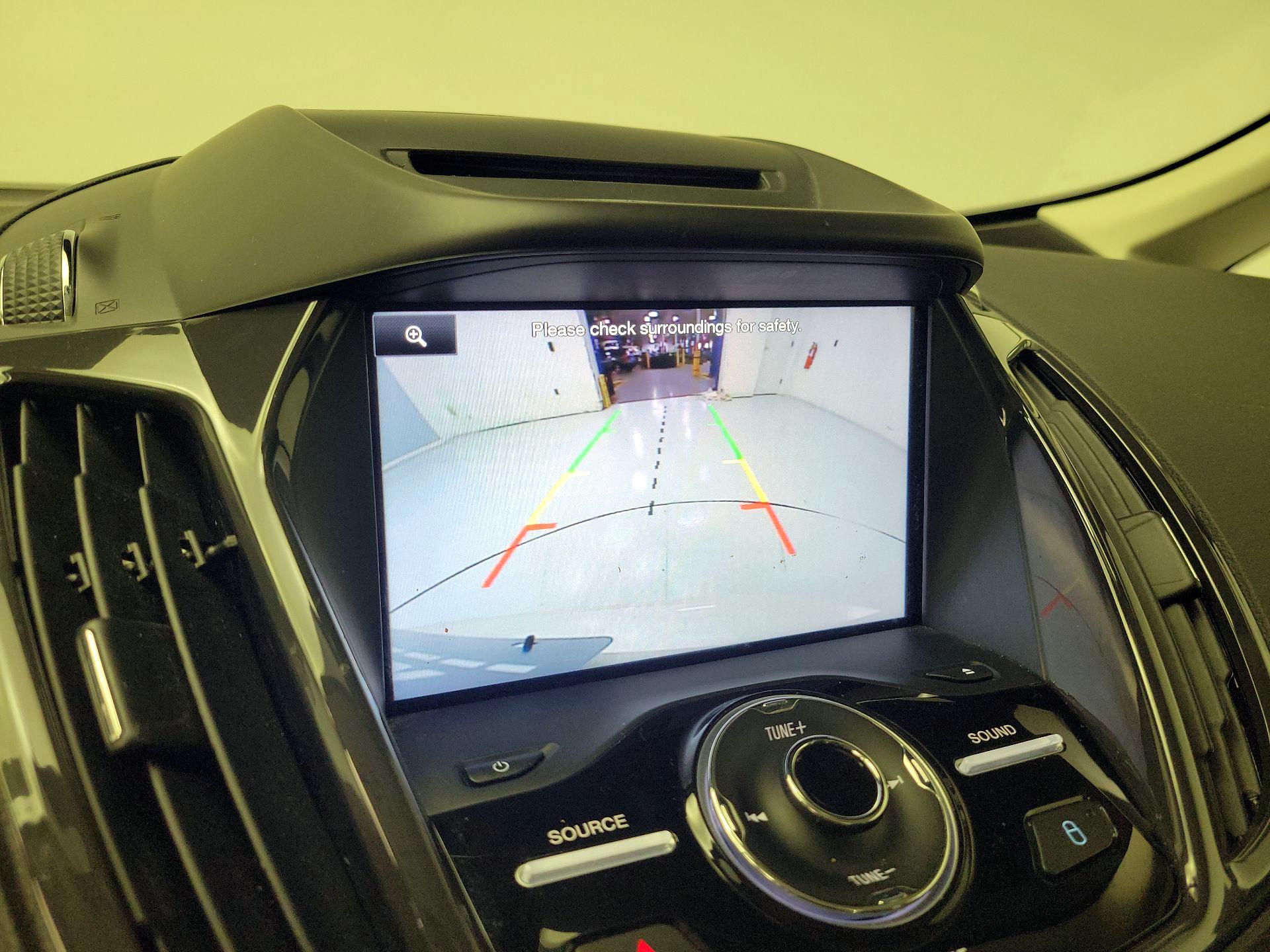 Thumbnail: 2014 Ford C-Max - 15