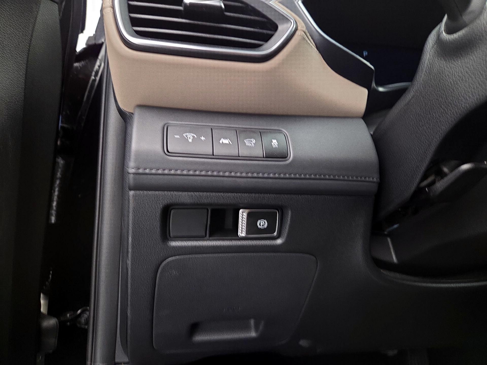 Thumbnail: 2023 Hyundai Santa Fe - 13