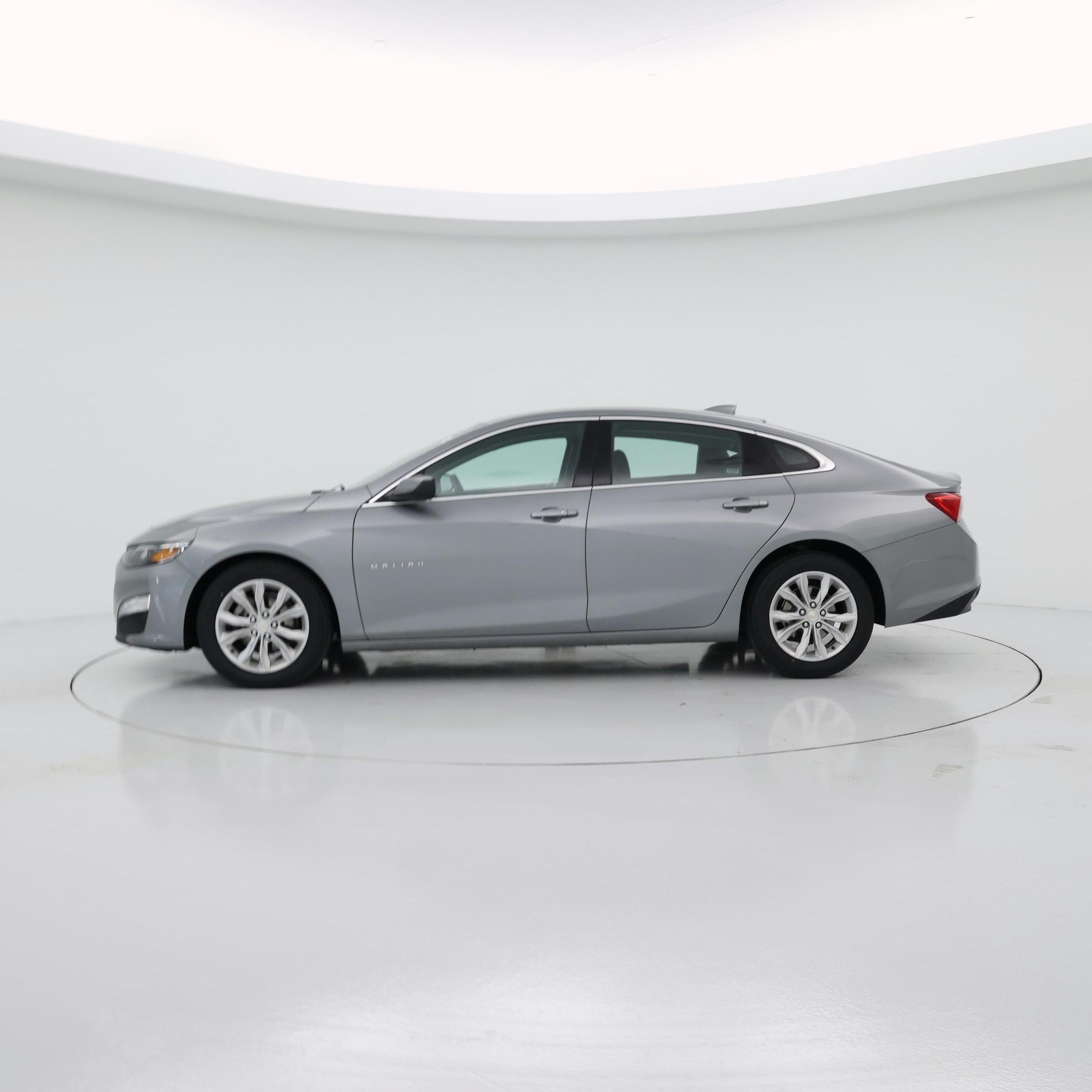 Thumbnail: 2023 Chevrolet Malibu - 3